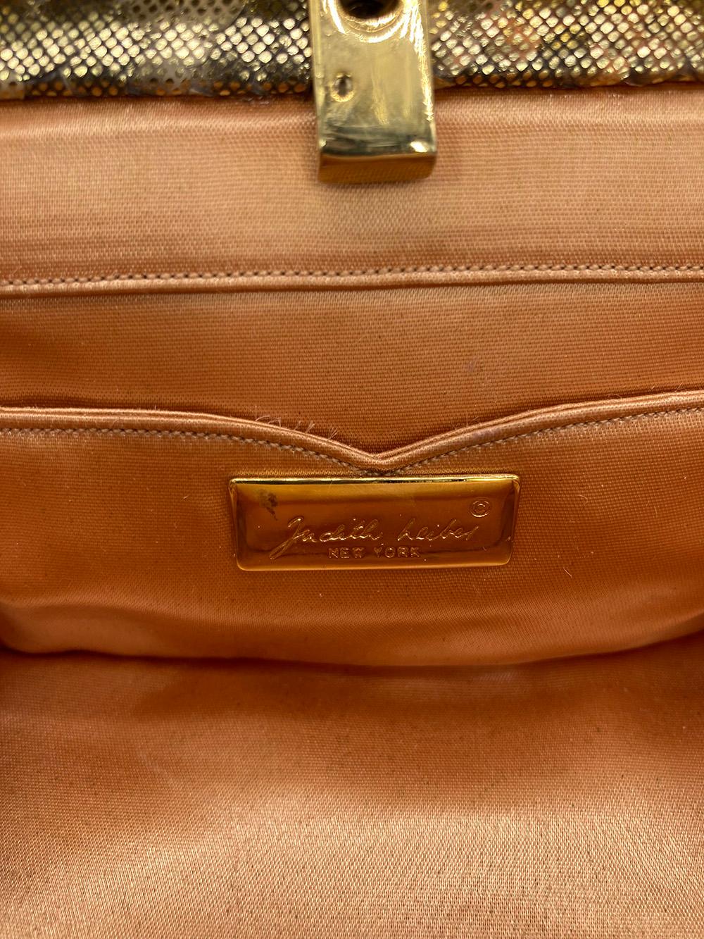 Bolso vintage Judith Leiber Piel de serpiente pitón oro rosa 007 James Bond en venta 4