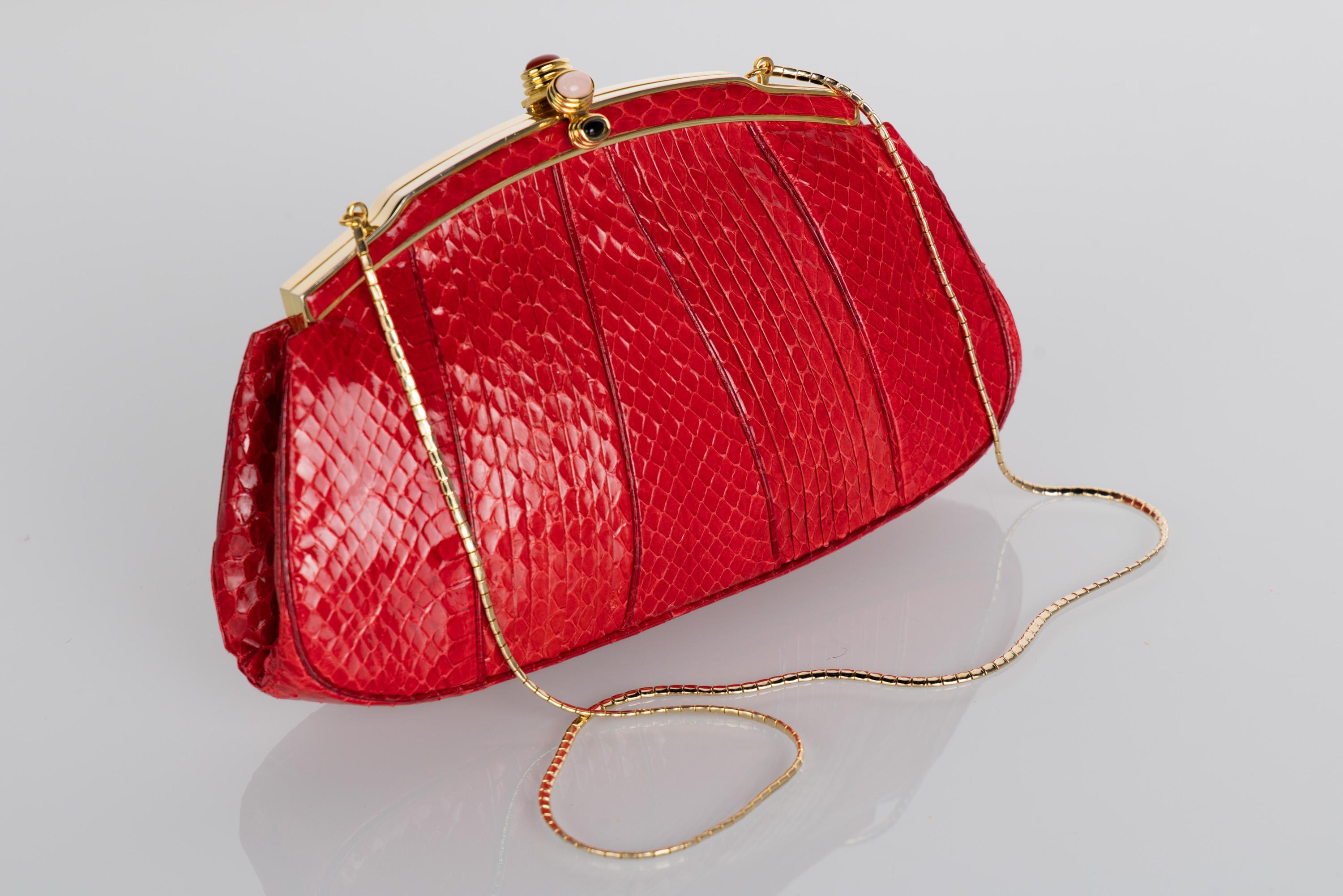 Vintage Judith Leiber Red Snake Skin Clutch Bag In Excellent Condition In Boca Raton, FL