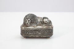 Vintage Judith Lieber Lion Minaudiere Silver Toned Jewelry Box