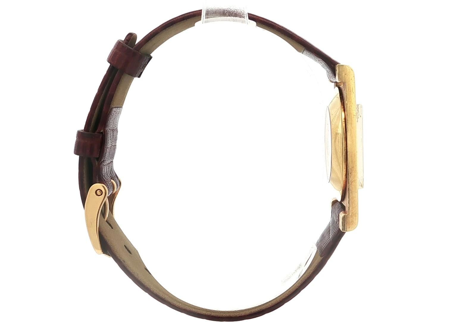 Vintage Jules Jurgensen Florentine Finish 18k Gold 24mm Rectangular Swiss Watch For Sale 1