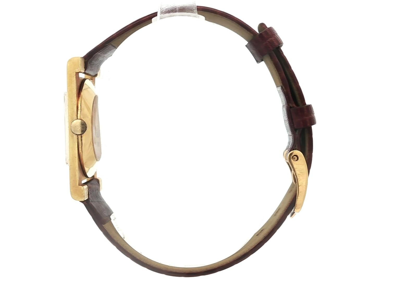 Vintage Jules Jurgensen Florentine Finish 18k Gold 24mm Rectangular Swiss Watch For Sale 2
