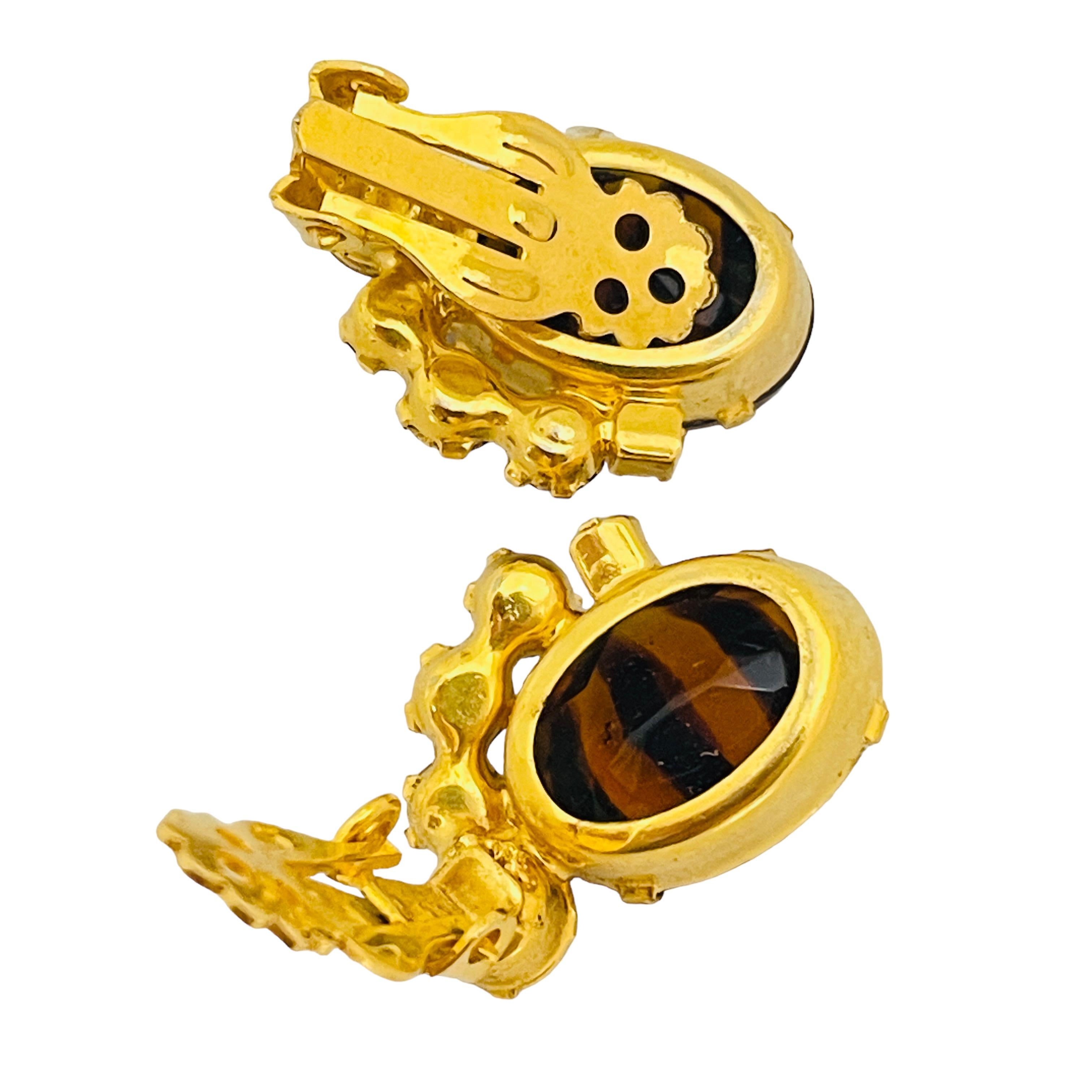 Orecchini a clip d'epoca di JULIANA DELIZZA & Elster in vetro ambrato, tono oro In condizioni buone in vendita a Palos Hills, IL