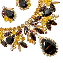 Exquisite 1950s Juliana by DeLizza & Elster Zebra Glass Crystal Demi Parure
