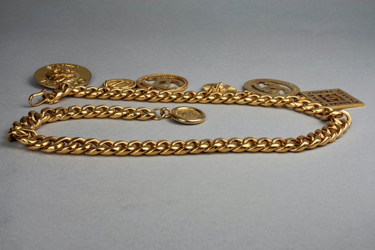 Vintage Jumbo CHANEL Iconic Logo Medallion Charm Necklace Belt For Sale 2