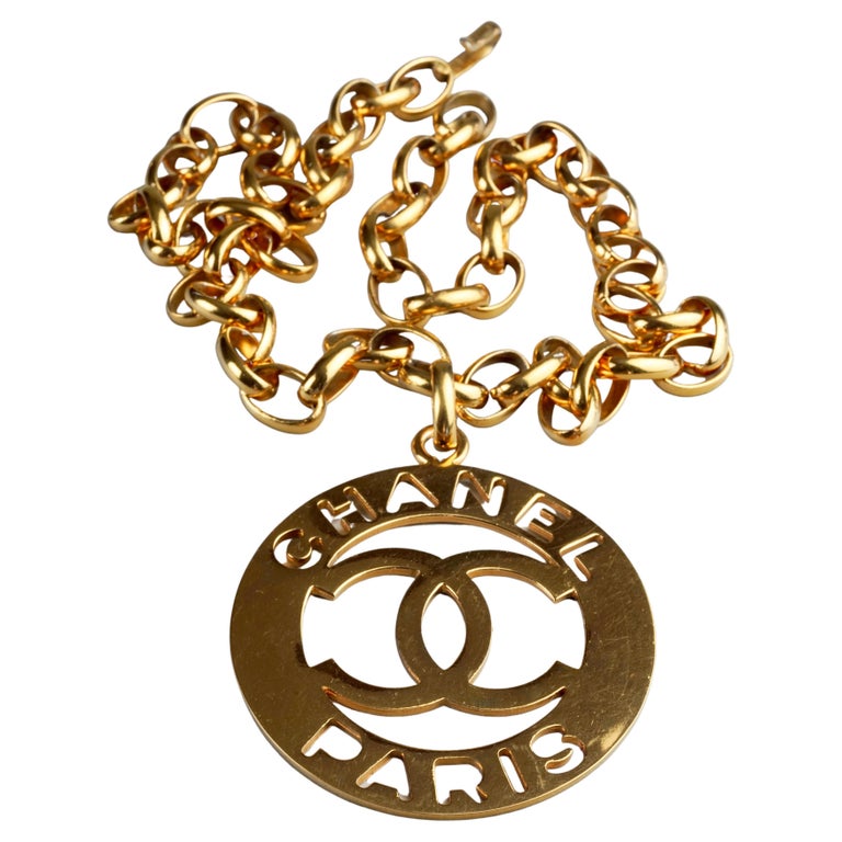 Vintage Jumbo CHANEL PARIS Cutout Logo Medallion Necklace For Sale