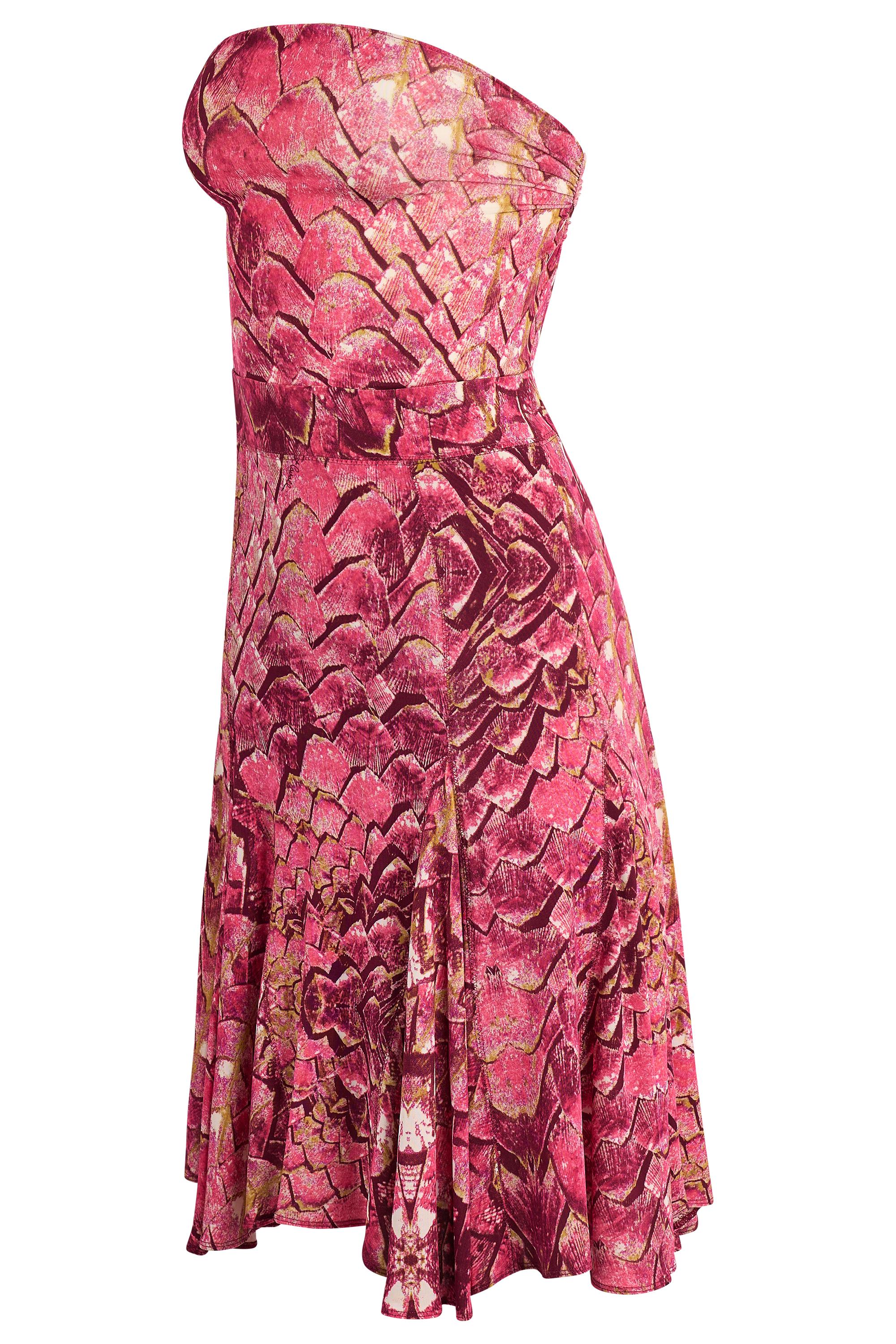 Conjunto co ord rosa vintage Just Cavalli de la colección Primavera Verano 2007. Top sin tirantes ni espalda, con lazada en la parte posterior del escote y en las caderas. La falda a juego, con un llamativo estampado animal abstracto en rosa y