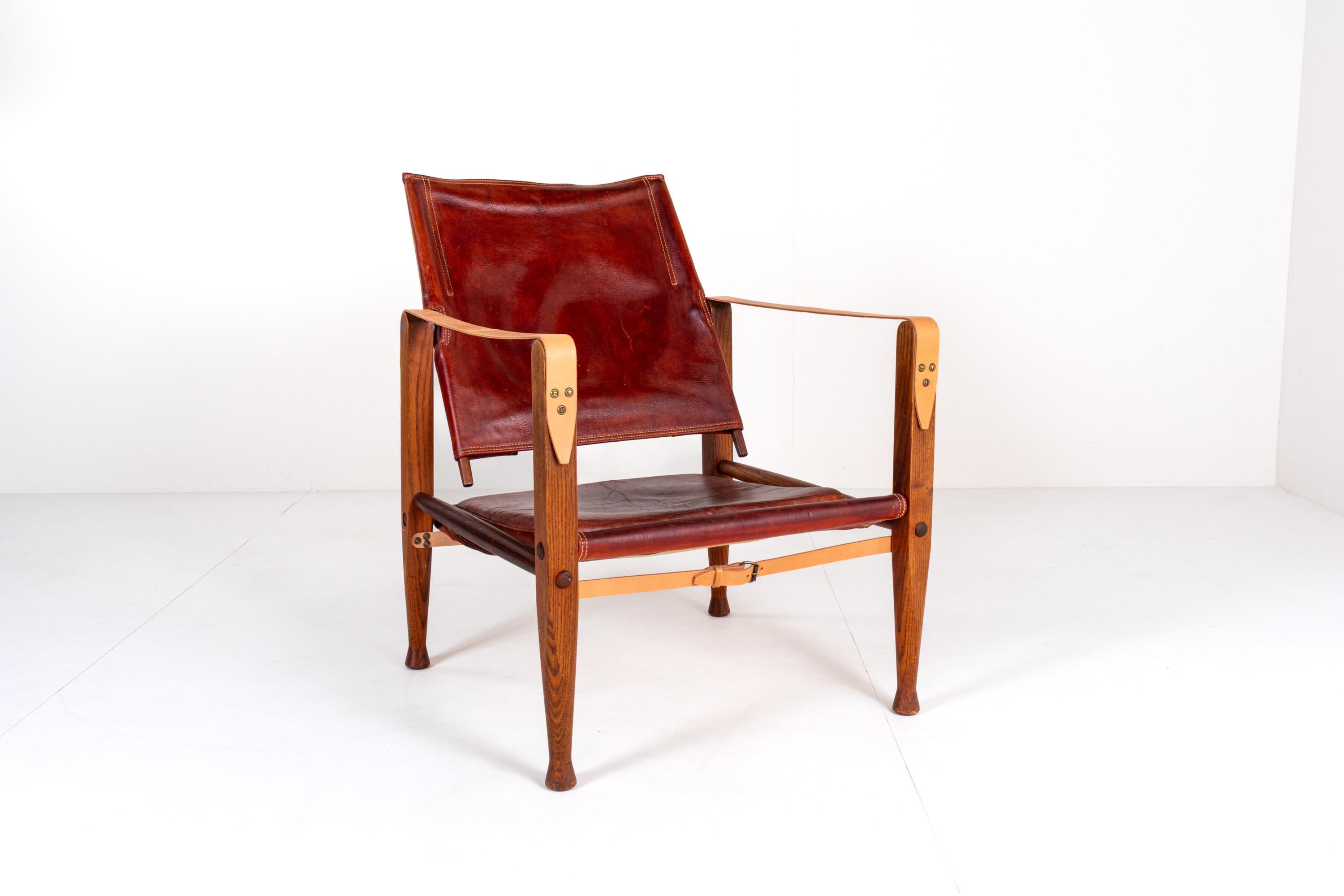 Vintage Kaare Klint for Rud Rasmussen KK47000 Safari Chair in Leather, Denmark For Sale 1