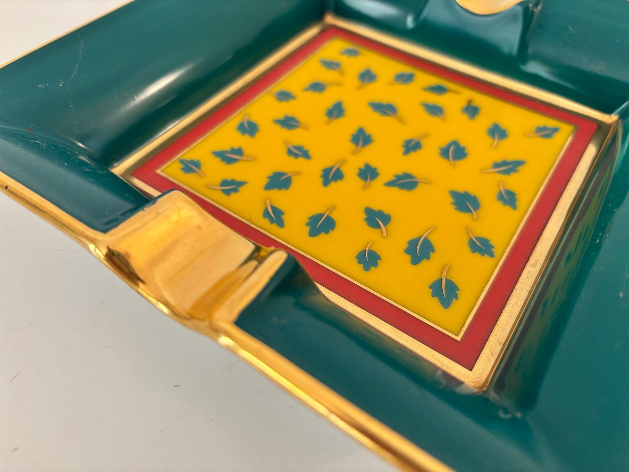 Posacenere quadrato in porcellana Kahla d'epoca Greene & Greene Germania c.C. 1950 in vendita 1