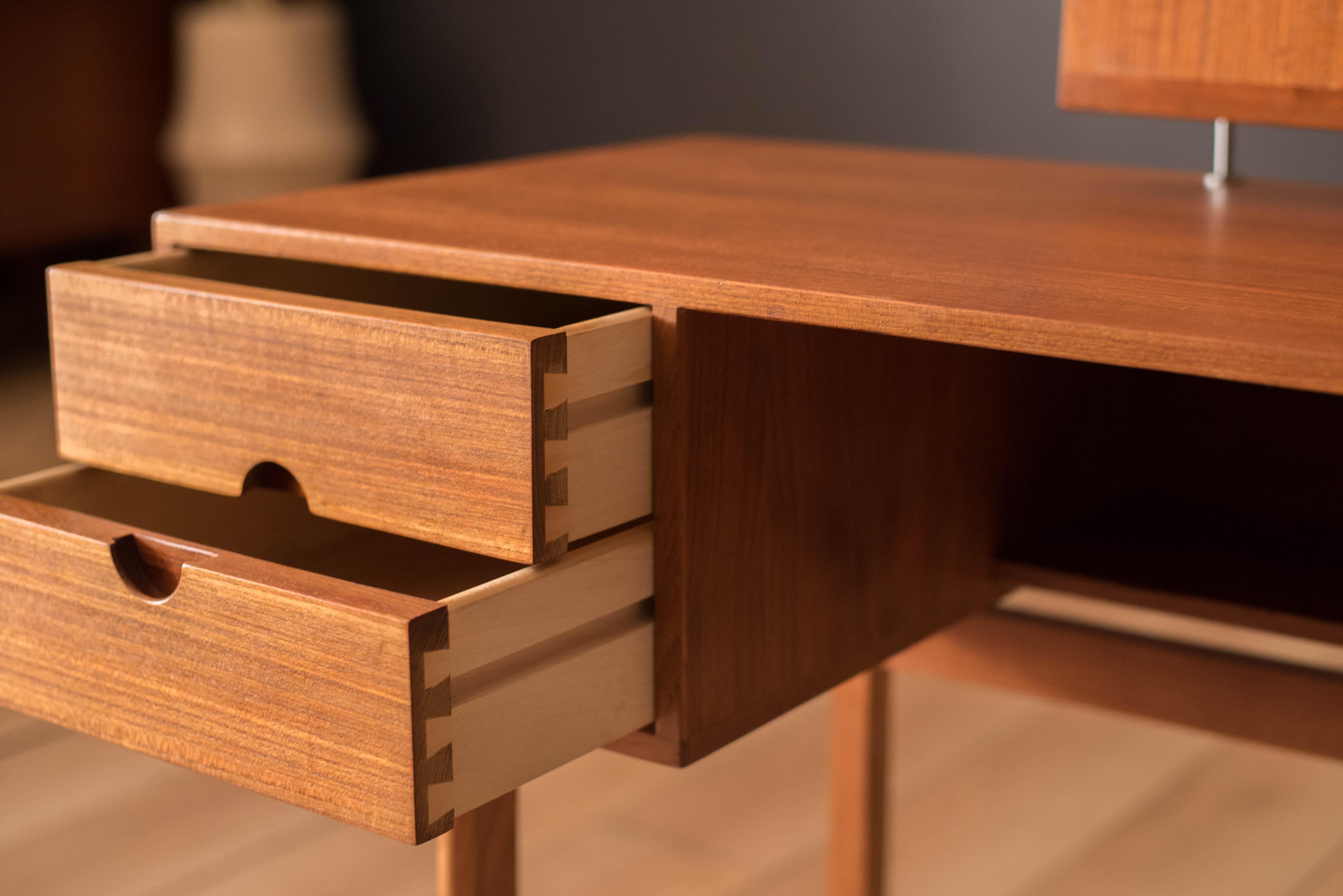 Vintage Kai Kristiansen Danish Modern Teak Vanity for Aksel Kjersgaard For Sale 5