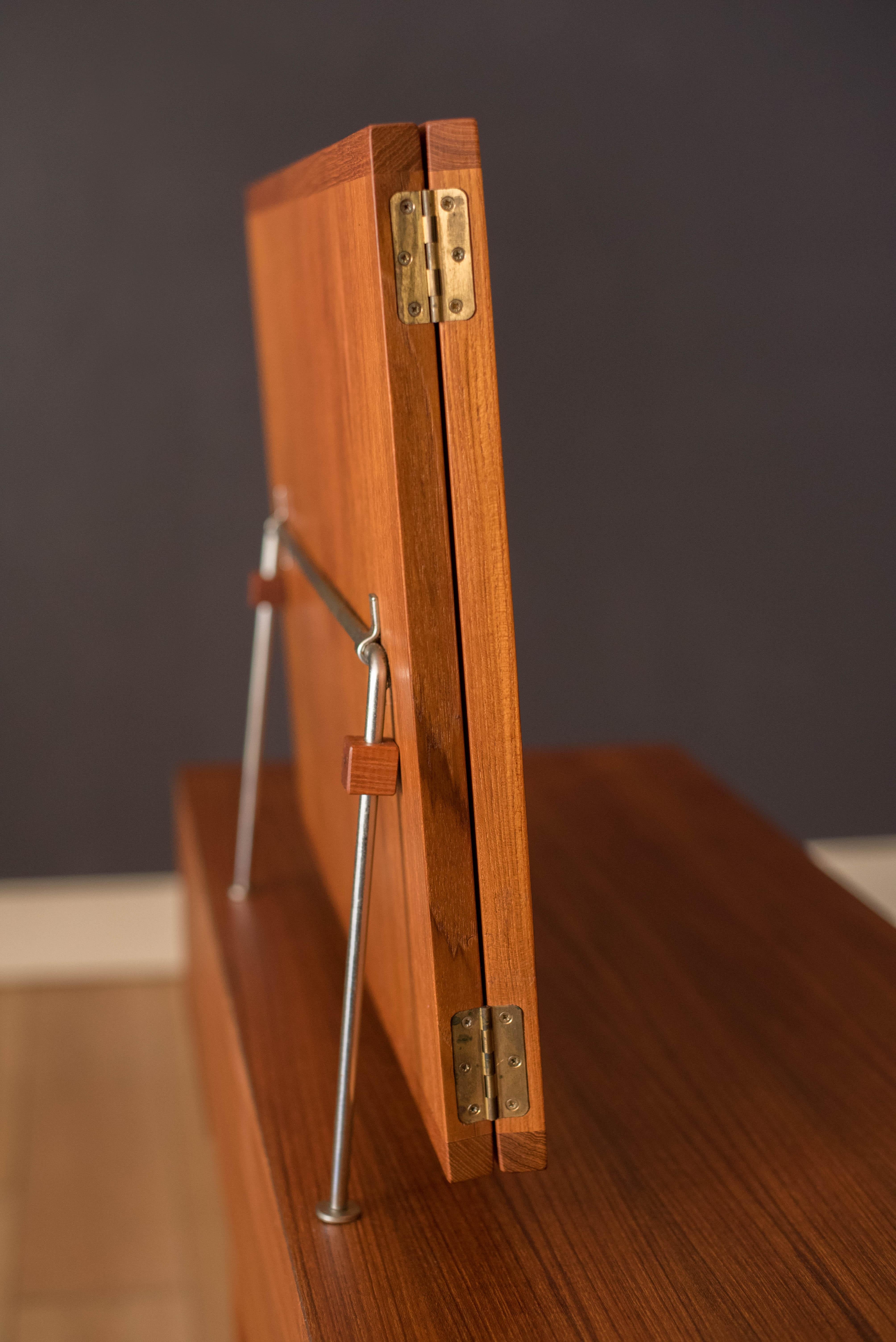 Vintage Kai Kristiansen Danish Modern Teak Vanity for Aksel Kjersgaard For Sale 6