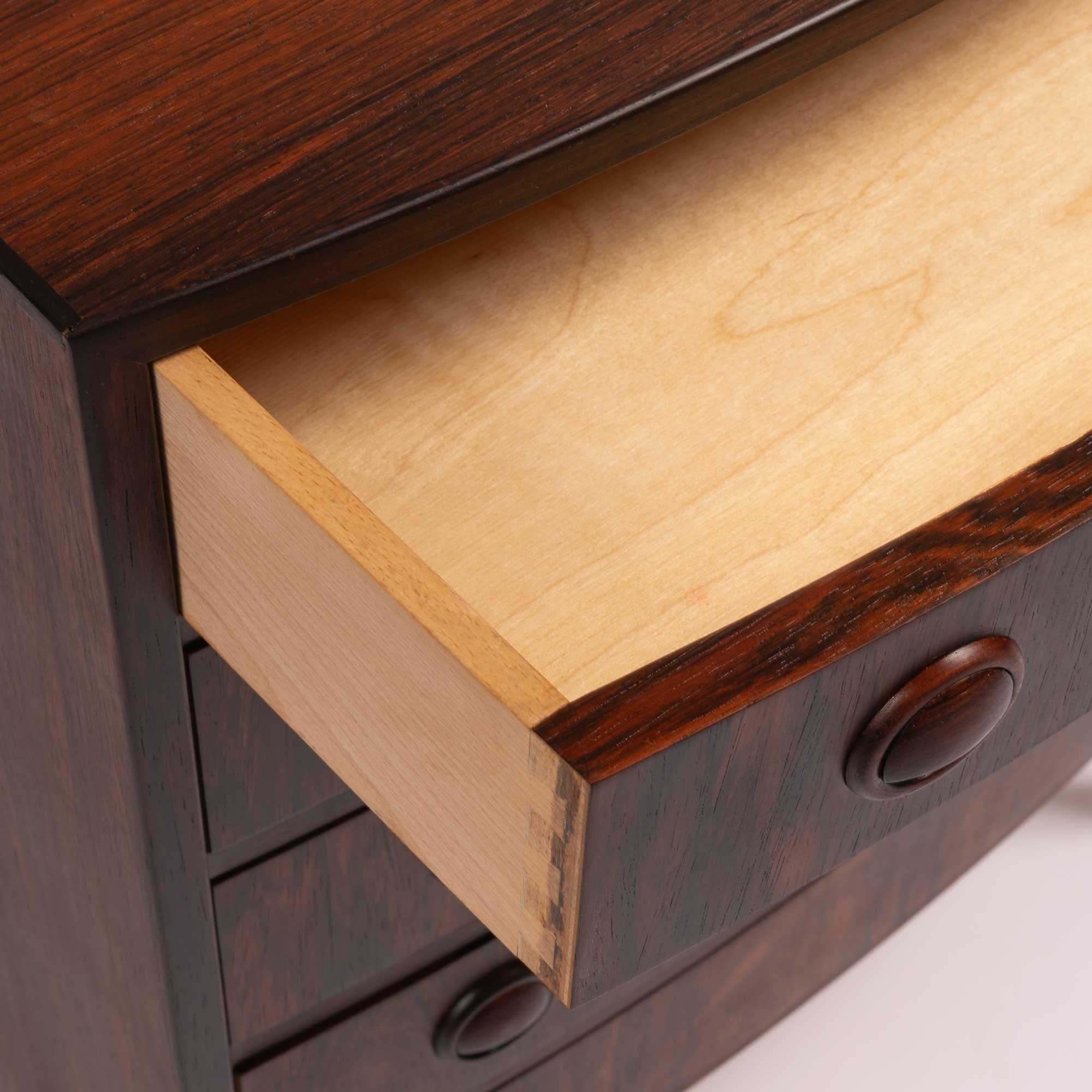 Palissandro Cassettiera d'epoca in legno di palissandro Kai Kristiansen  / Comò / Tavolo da ingresso 1960 in vendita