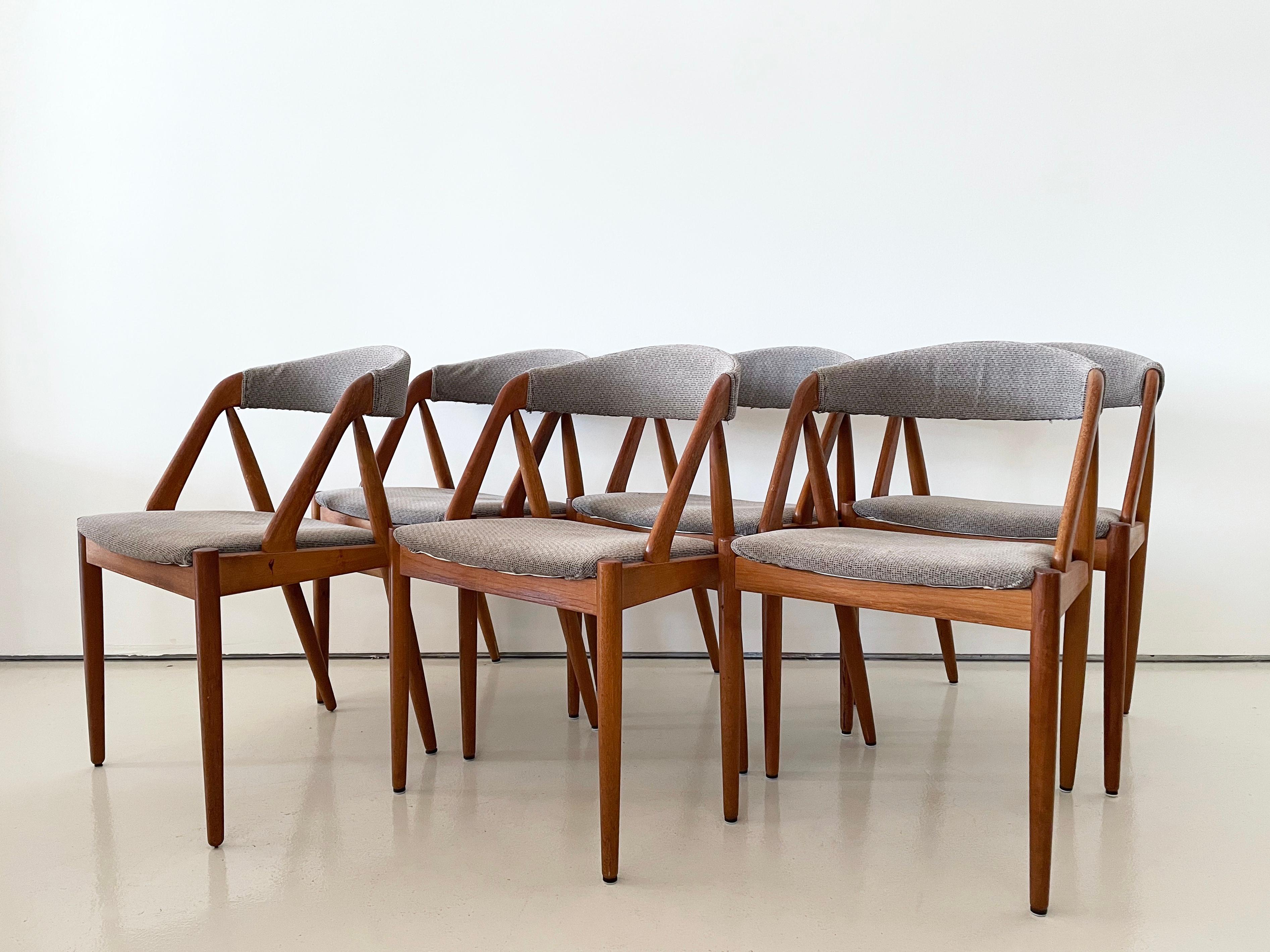 Americano Set di 6 sedie da pranzo in teak Kai Kristiansen d'epoca, da rivestire su misura in vendita