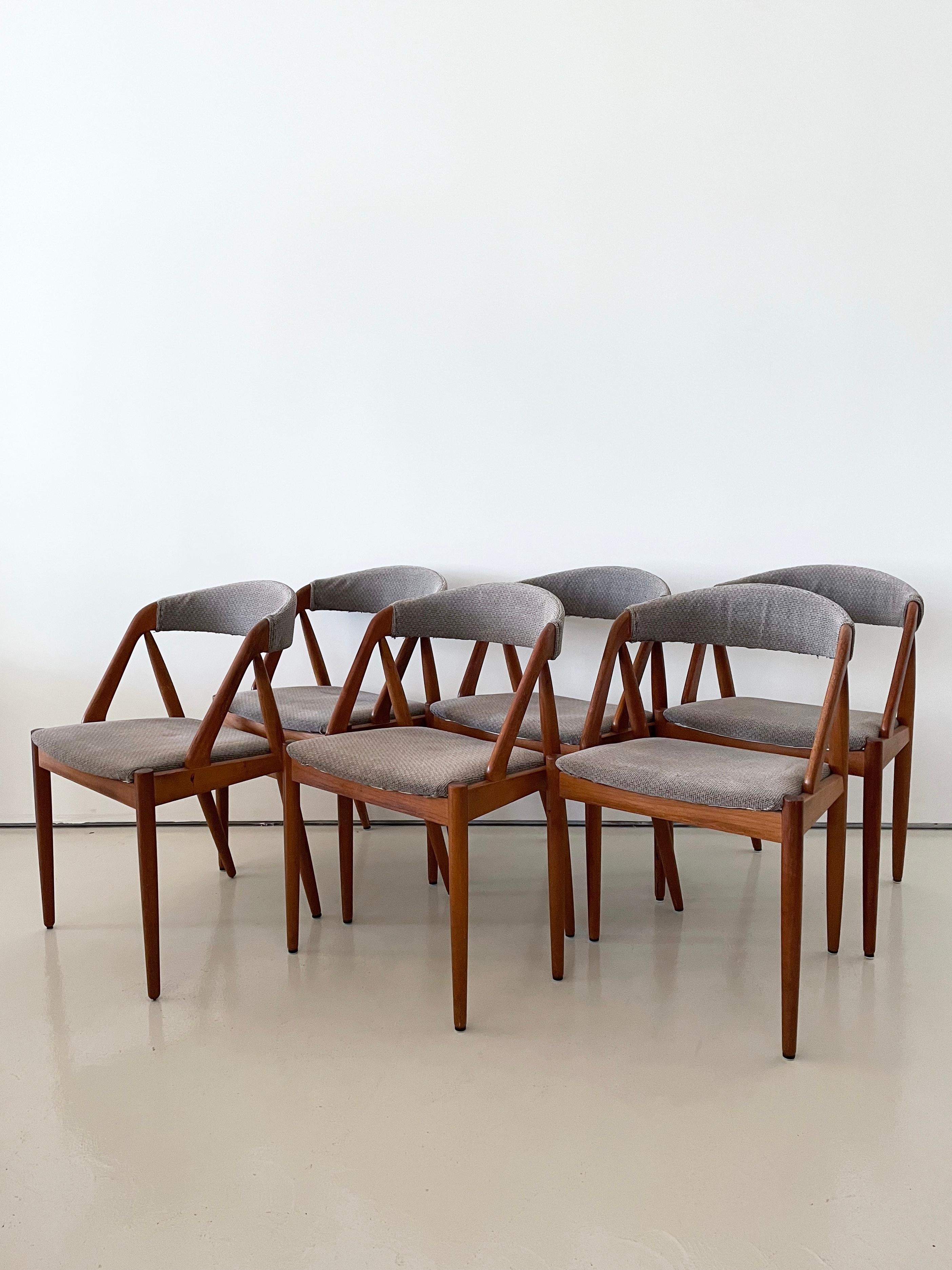 Set di 6 sedie da pranzo in teak Kai Kristiansen d'epoca, da rivestire su misura In condizioni buone in vendita a Denver, CO