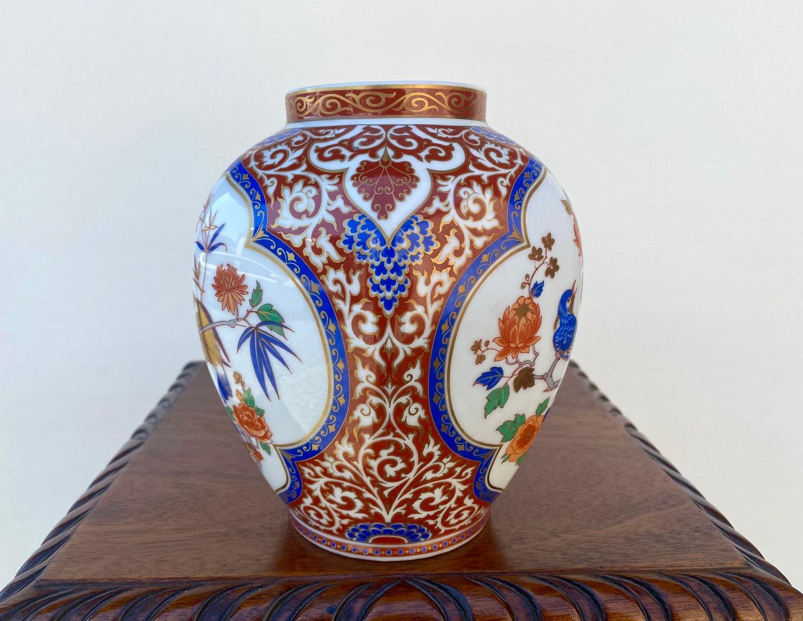Chinoiserie Vintage Kaiser Vase “Ming”  Orange Vase with Flower and Bird decor