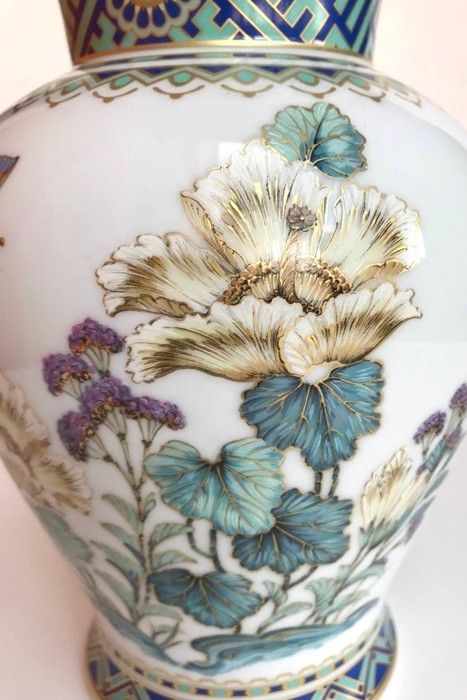 Vintage Kaiser Vase with Lid Vase Kaiser Monarchin Series at 1stDibs