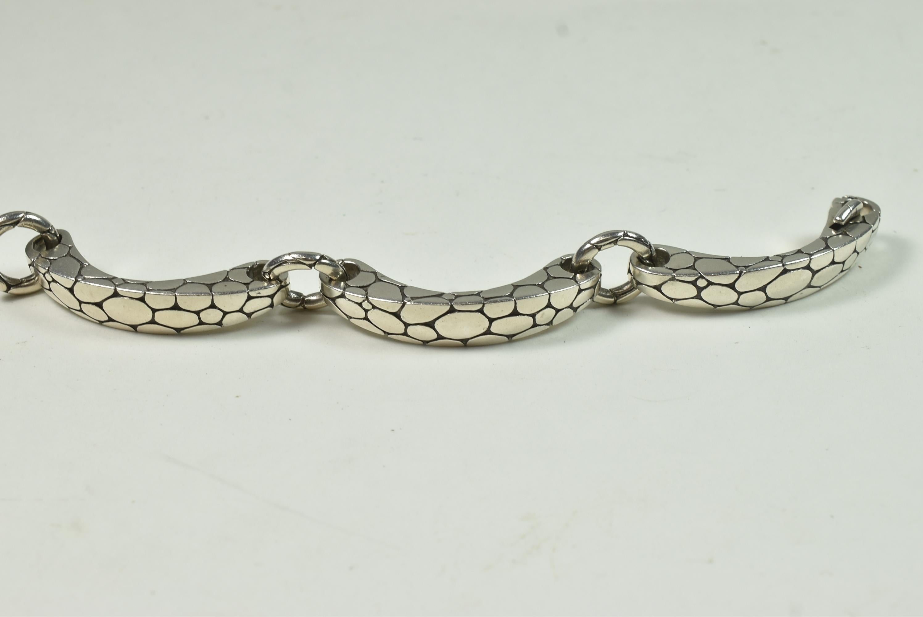 Vintage Kali Pebble Sterling Silver Bracelet by John Hardy In Good Condition For Sale In Toledo, OH