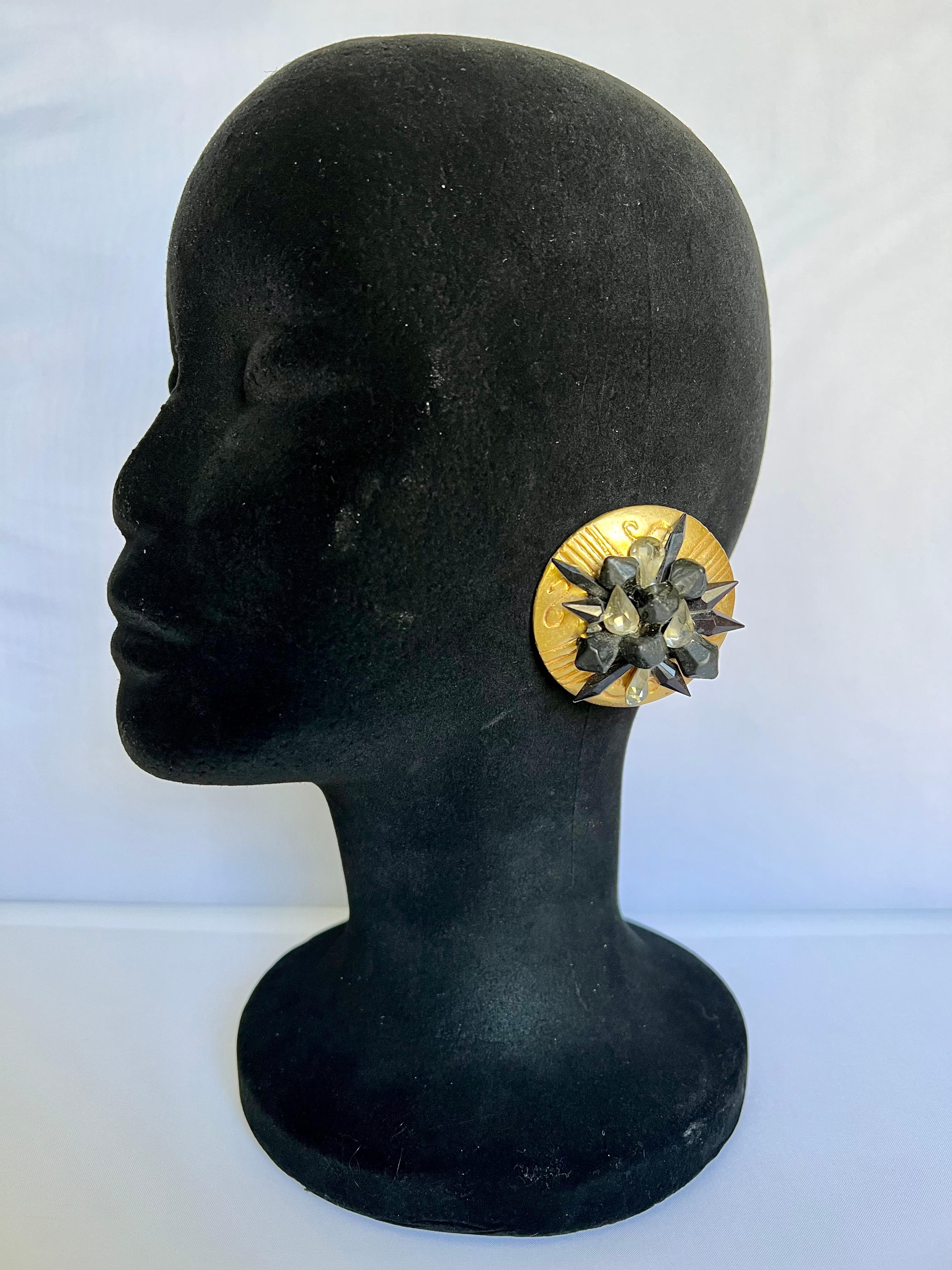 Vintage Kalinger Paris Gold and Black Crystal Earrings  For Sale 2