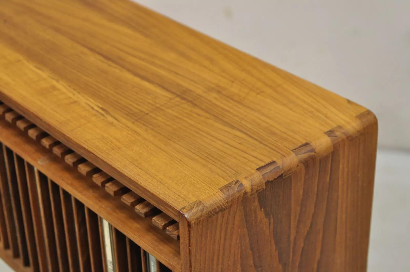 Mid-Century moderno Vintage Kalmar Teak Wood Mid Century Modern 30 Slot CD Rack Holder Organizer (B)