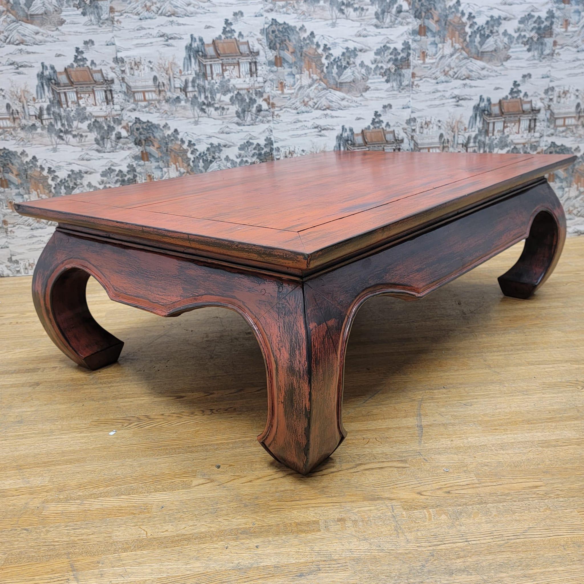 Vintage Kang Style Chinese Teakwood Red Lacquer Coffee Table For Sale 1