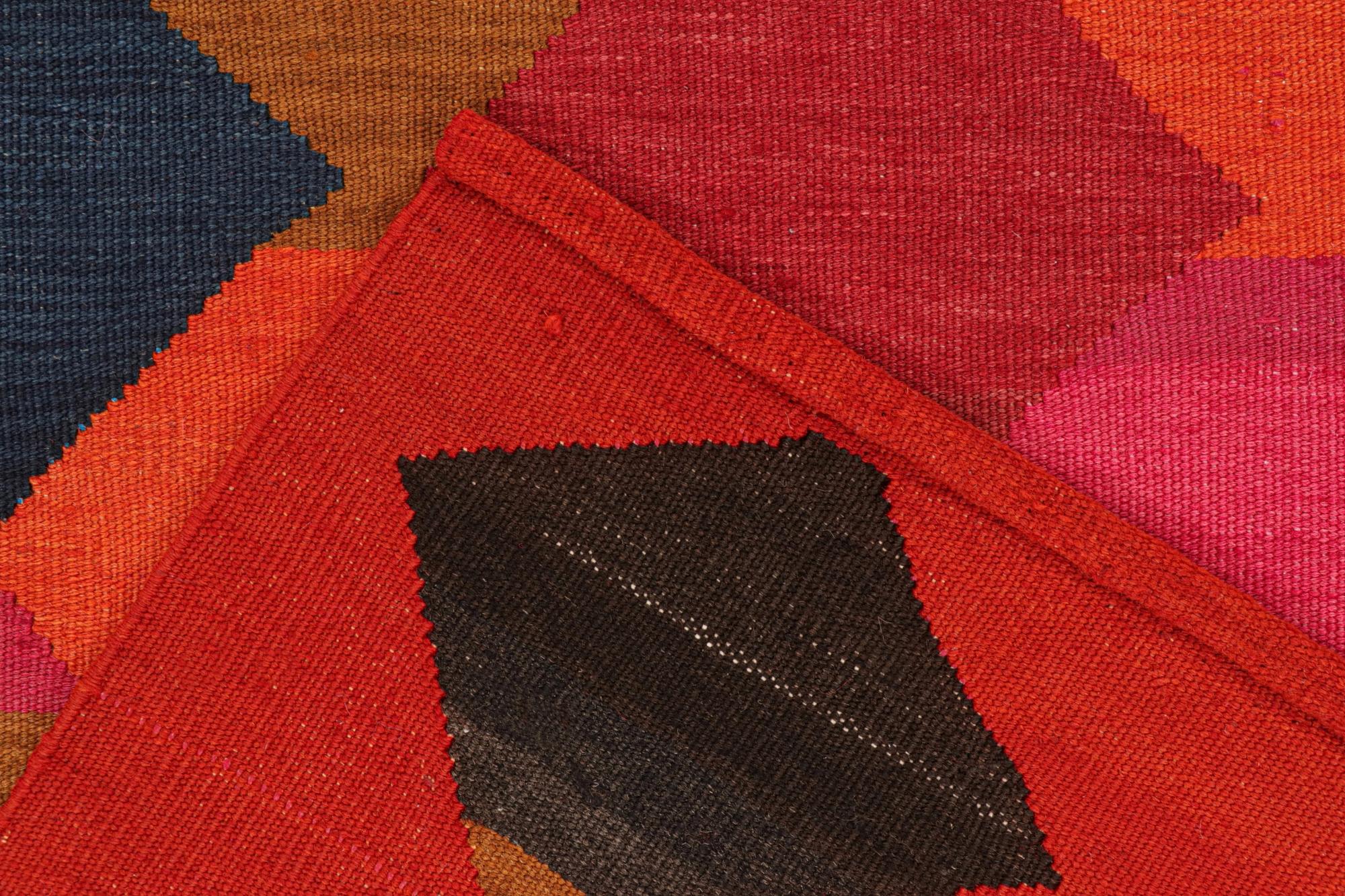 Karadagh Persischer Kelim in polychromen Diamantmuster (Wolle) im Angebot
