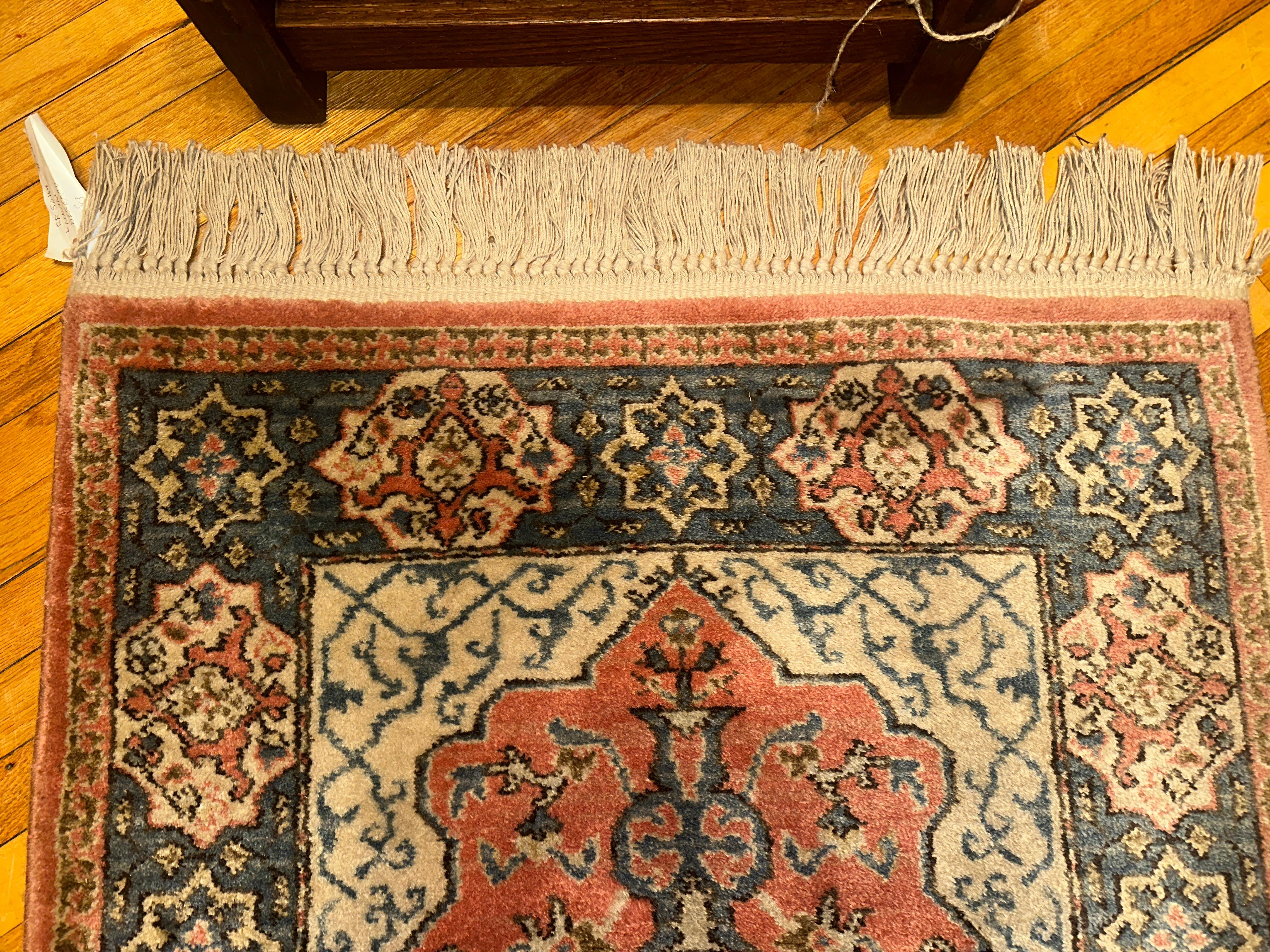 Vintage Karastan Rug - Bergamo Design -SIZE  32