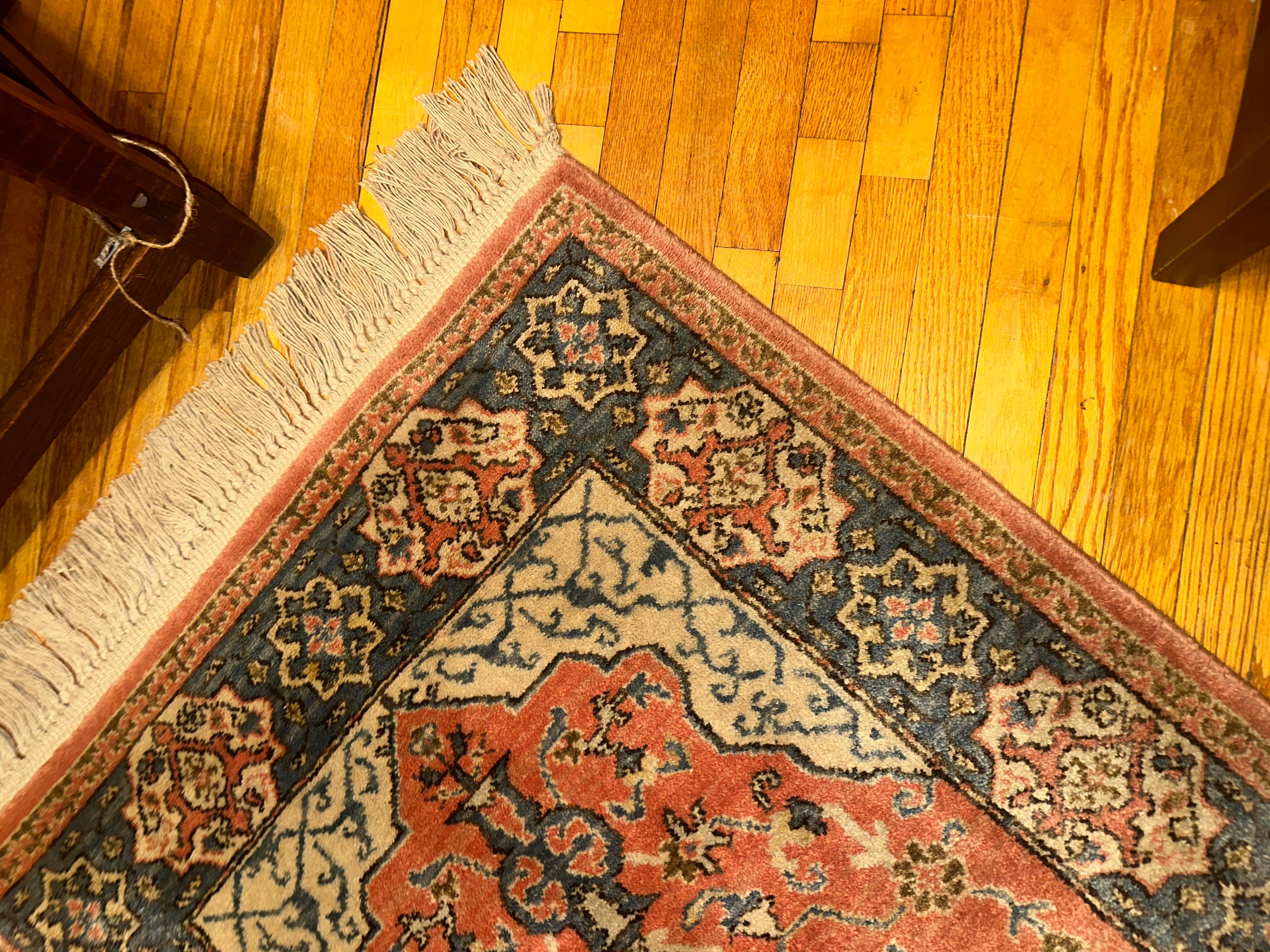 Arts and Crafts Vintage Karastan Rug - Bergamo Design -SIZE  32