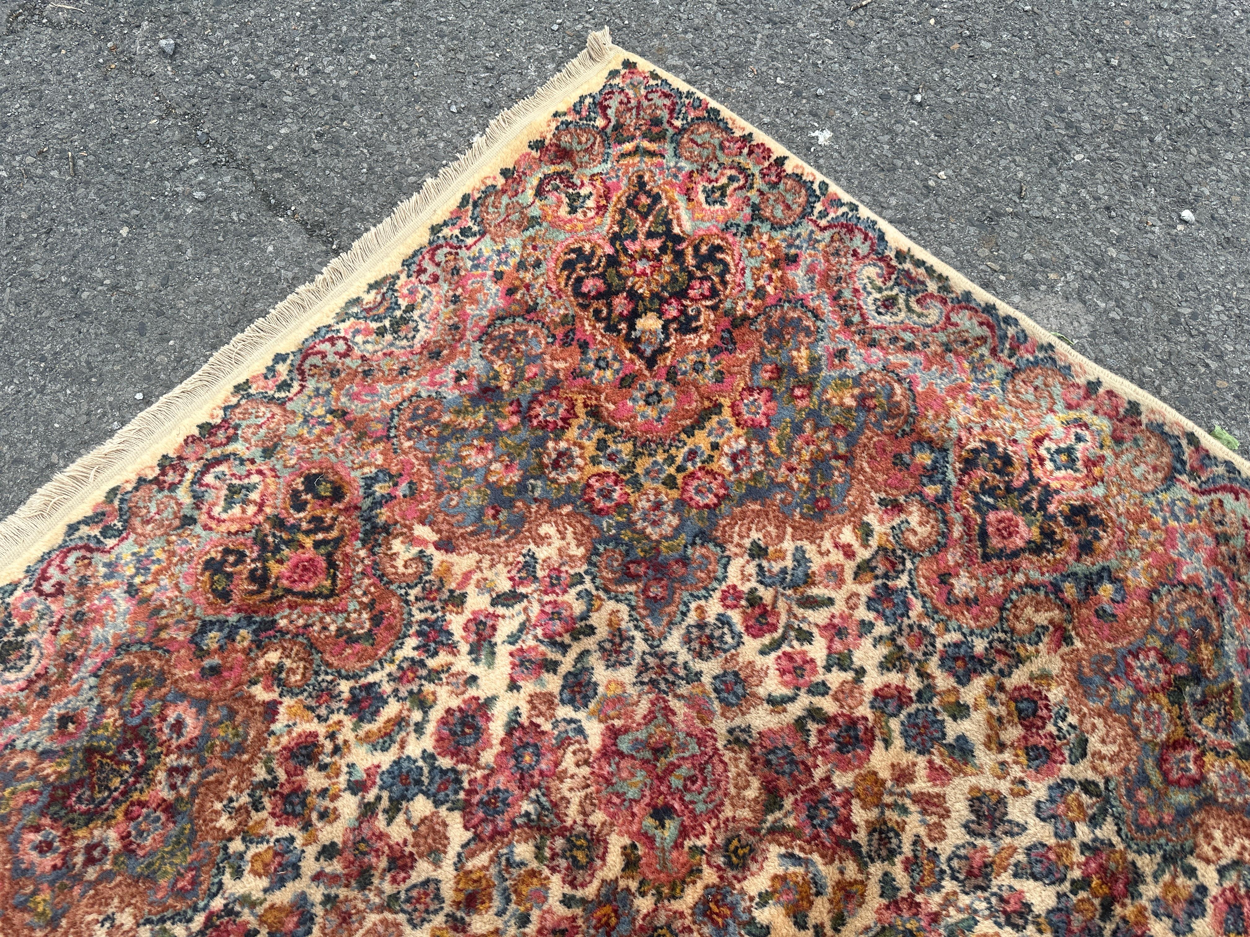 Alfombra vintage Karastan con diseño persa Kerman en toda la superficie - RR5239 en venta 6