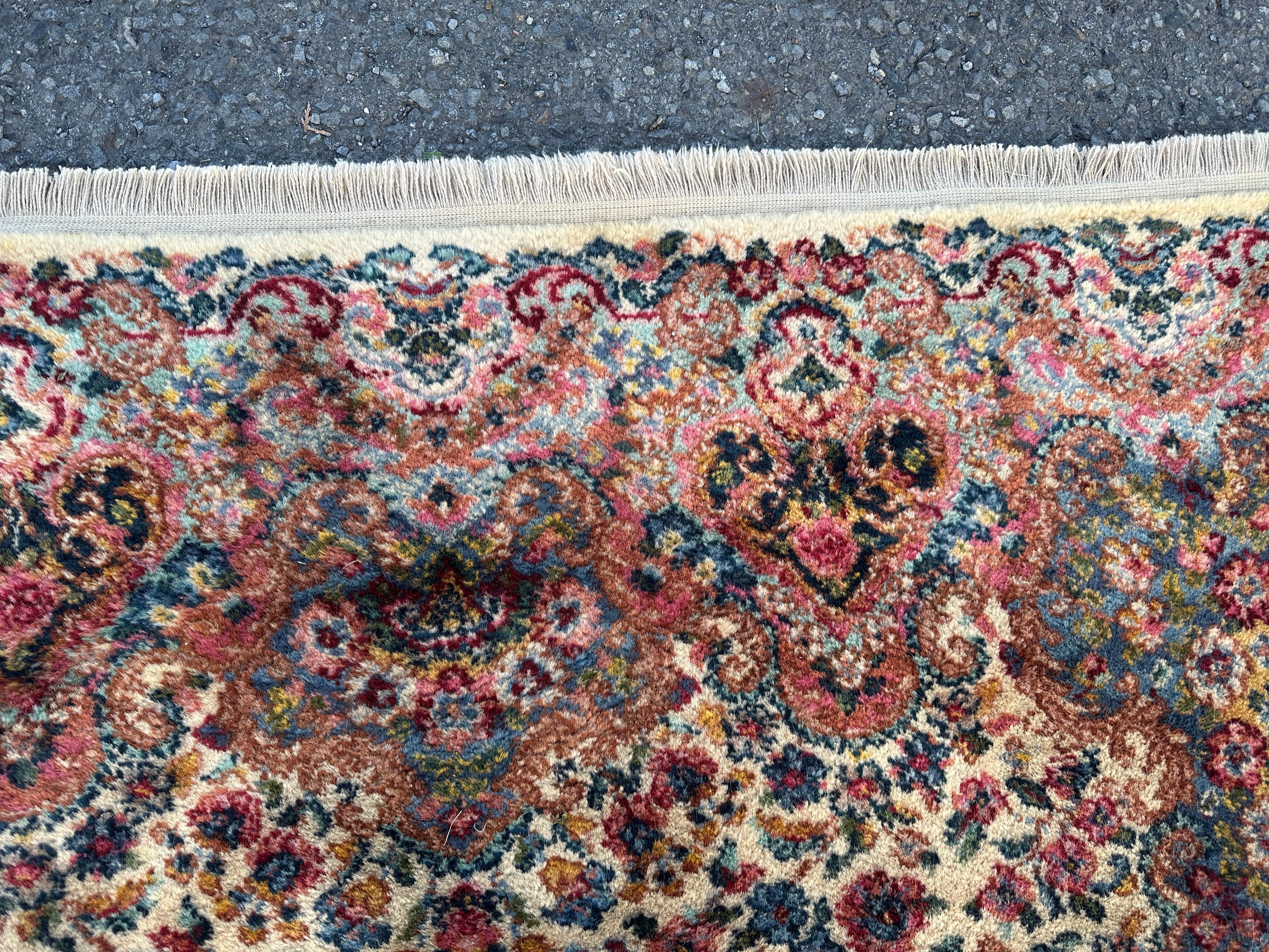 Alfombra vintage Karastan con diseño persa Kerman en toda la superficie - RR5239 en venta 10