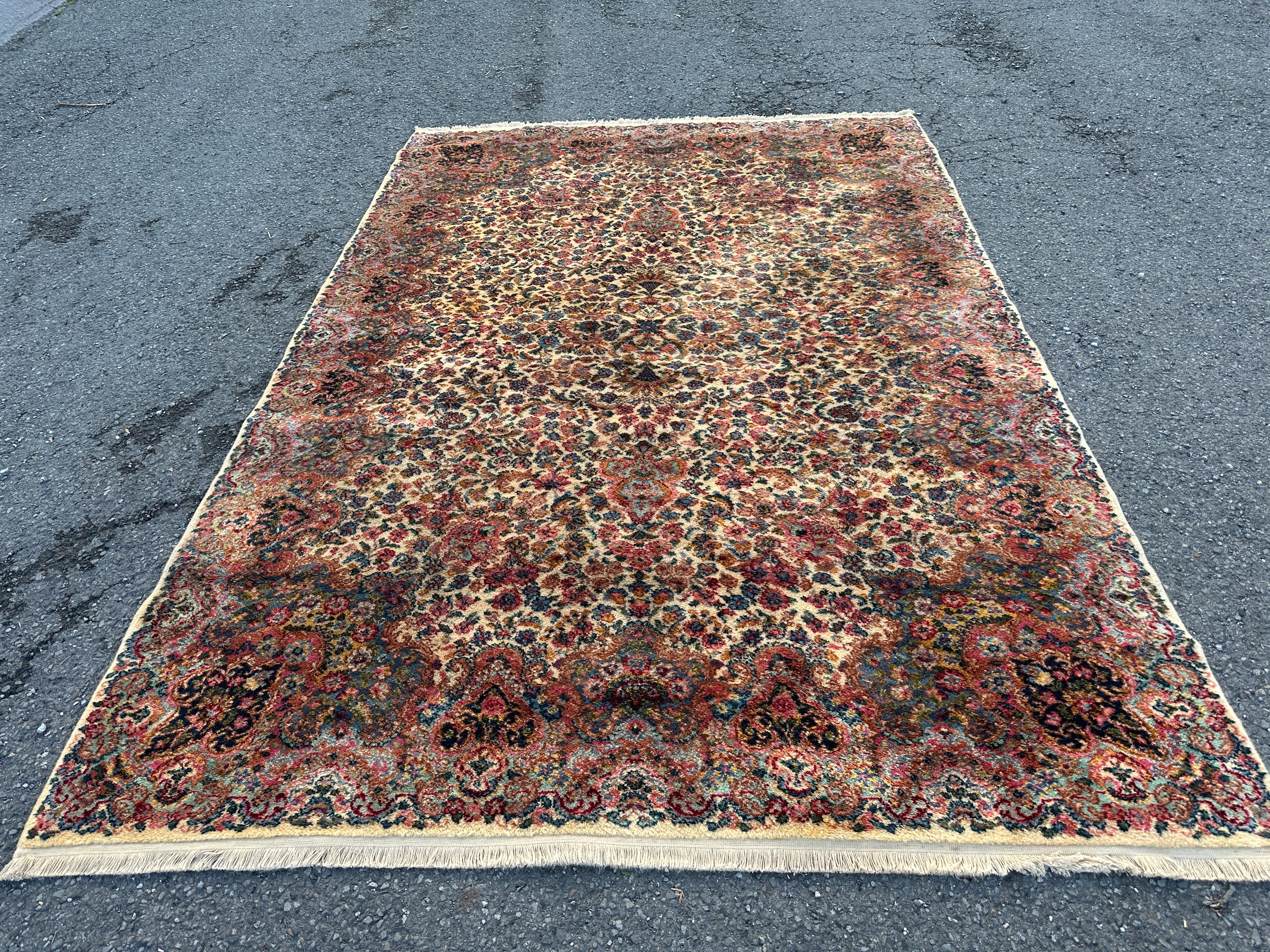 Alfombra vintage Karastan con diseño persa Kerman en toda la superficie - RR5239 en venta 12