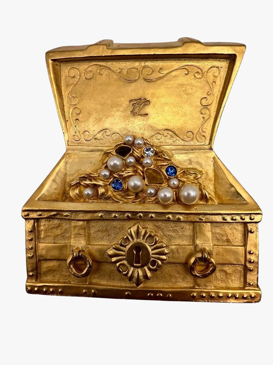 Vintage Karl Lagerfeld 24k gold plate Treasure Chest Brooch, 1990s In Excellent Condition In New York, NY