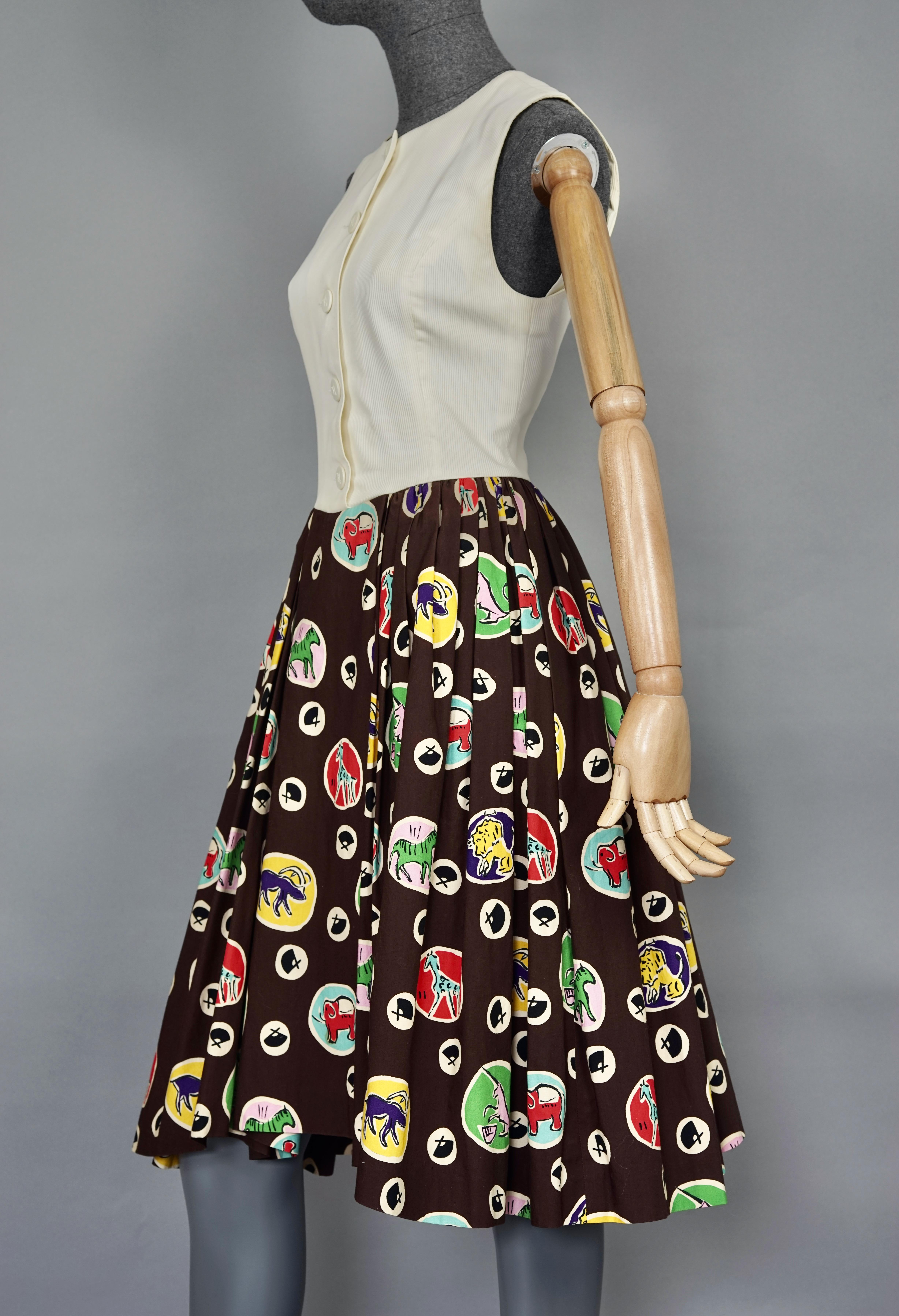 Black Vintage KARL LAGERFELD Colorful Logo Print Pleated Sleeveless Dress For Sale