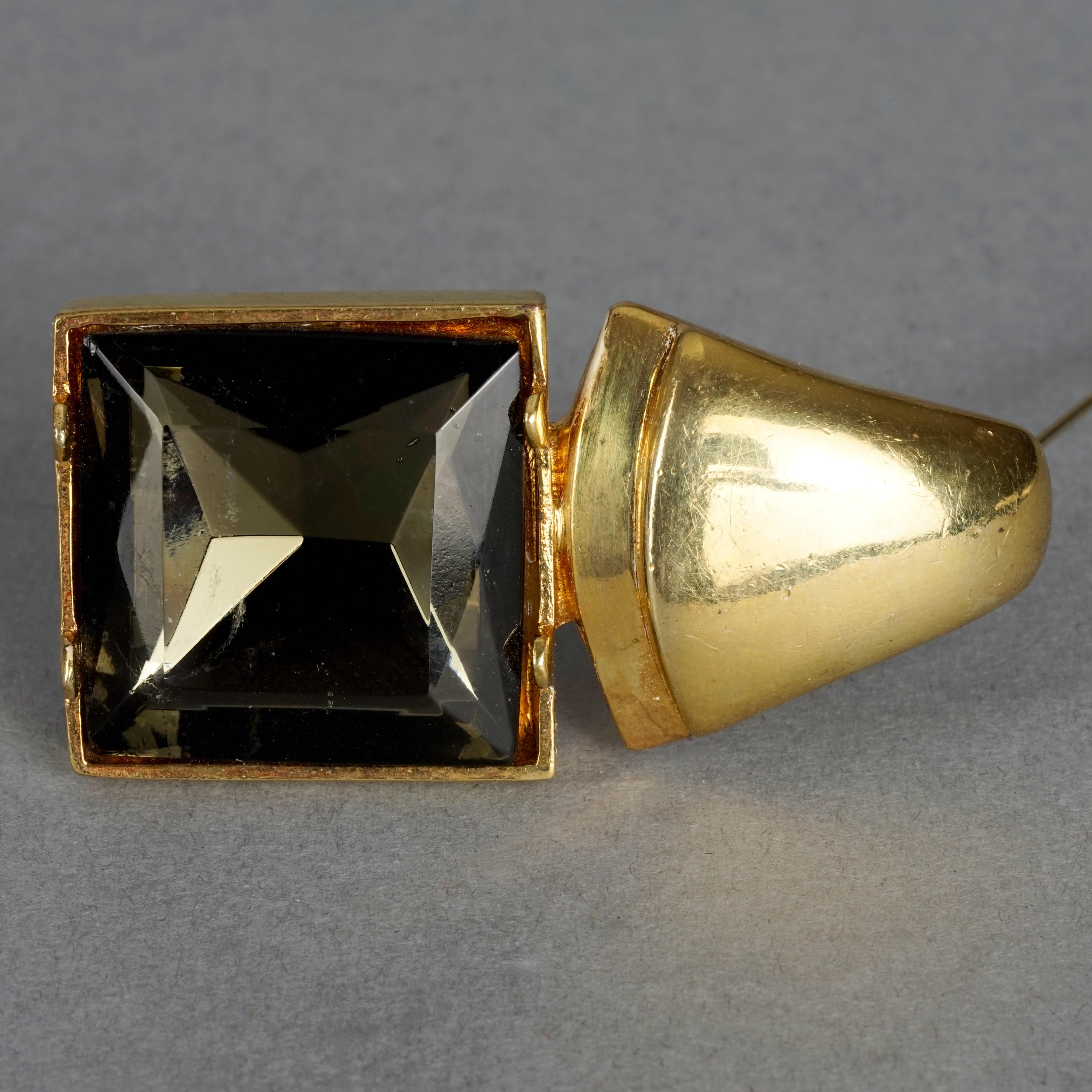 Vintage KARL LAGERFELD Geometric Diamant Brooch For Sale 1