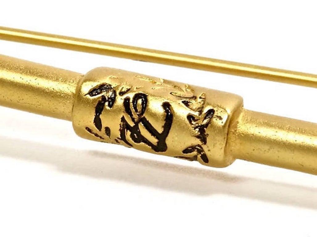 gold sceptre