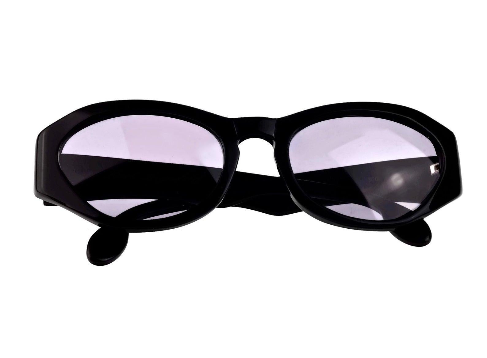 Vintage KARL LAGERFELD KL Logo Sunglasses In Excellent Condition For Sale In Kingersheim, Alsace