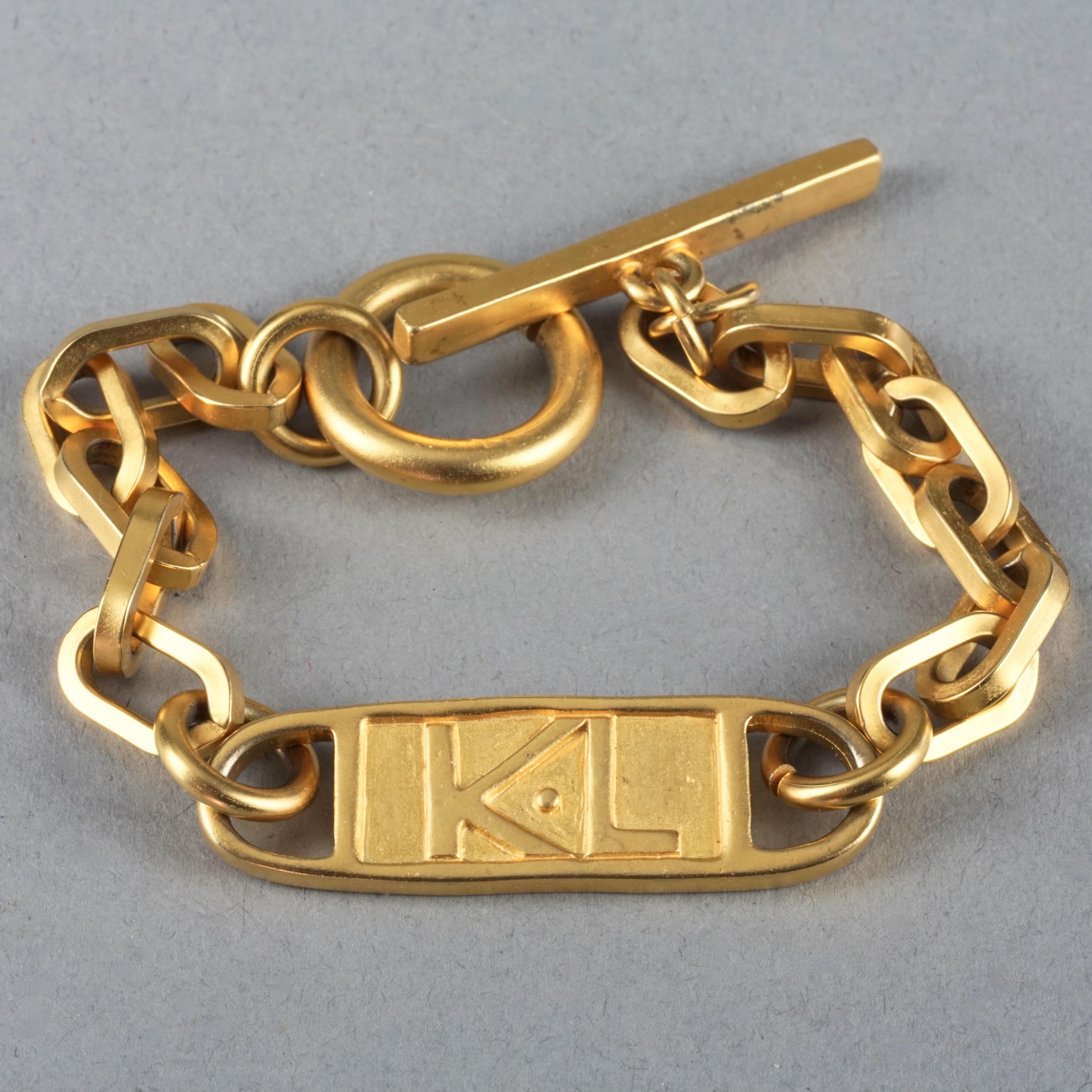 Vintage KARL LAGERFELD Logo ID Plate Chain Bracelet In Excellent Condition For Sale In Kingersheim, Alsace