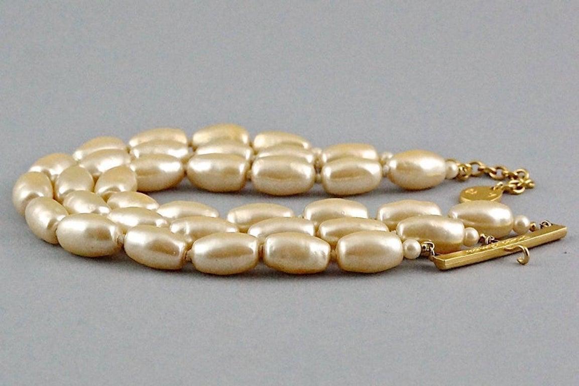 Vintage KARL LAGERFELD Multi Layer Oval Pearl Necklace In Excellent Condition In Kingersheim, Alsace