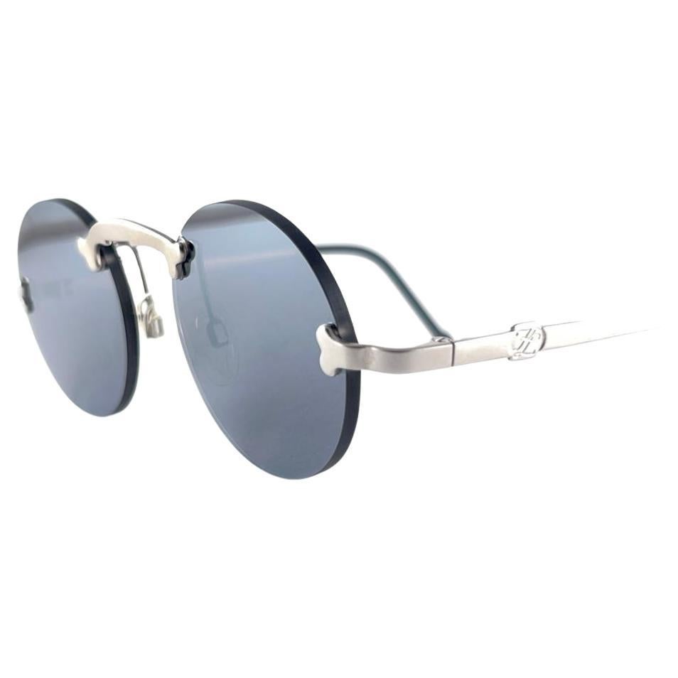 Karl Lagerfeld Vintage-Sonnenbrille mit Randlosem gebürstetem Silberrahmen, 90er Jahre