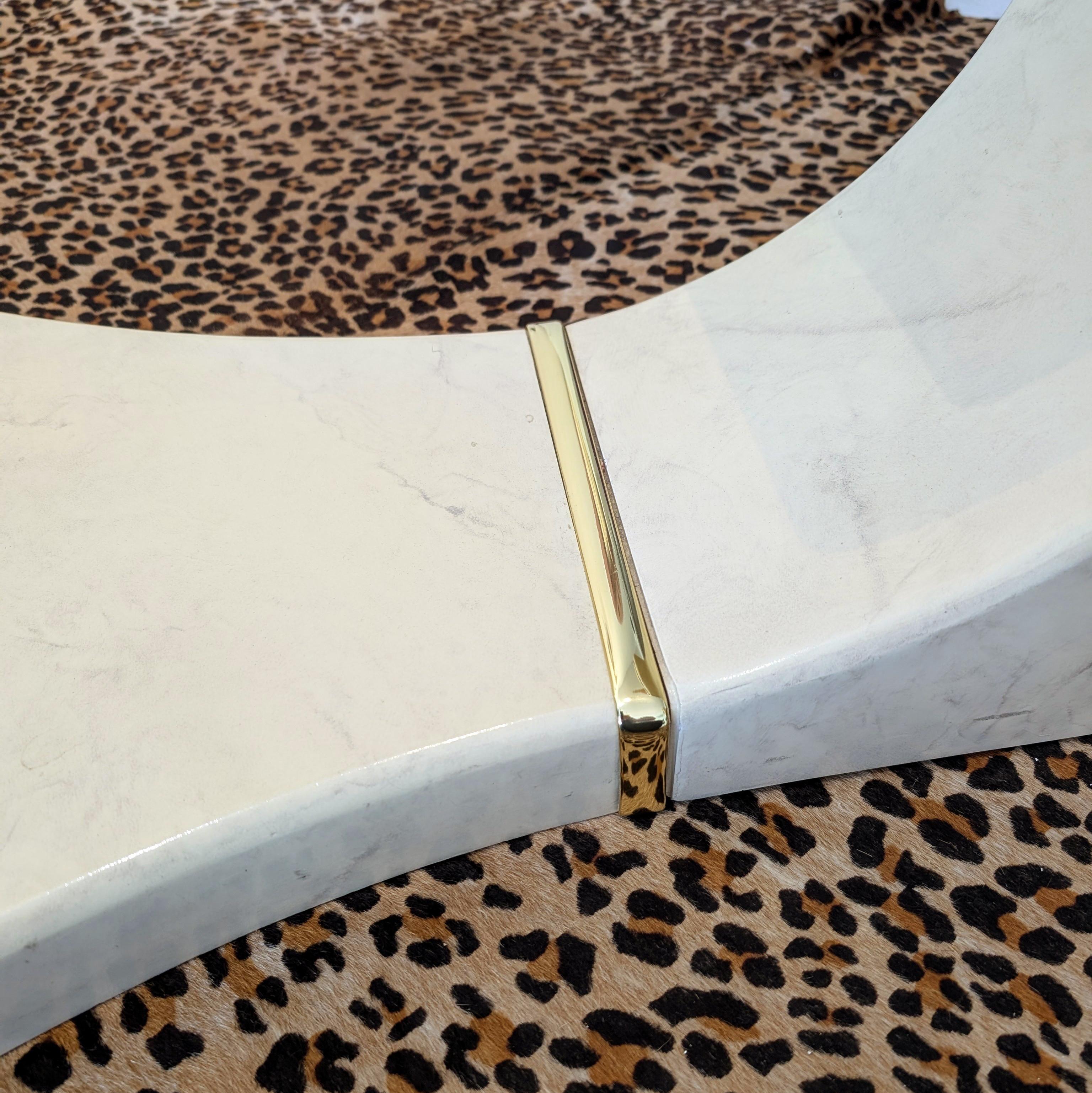 Table basse laquée postmoderne de style Karl Springer en vente 3