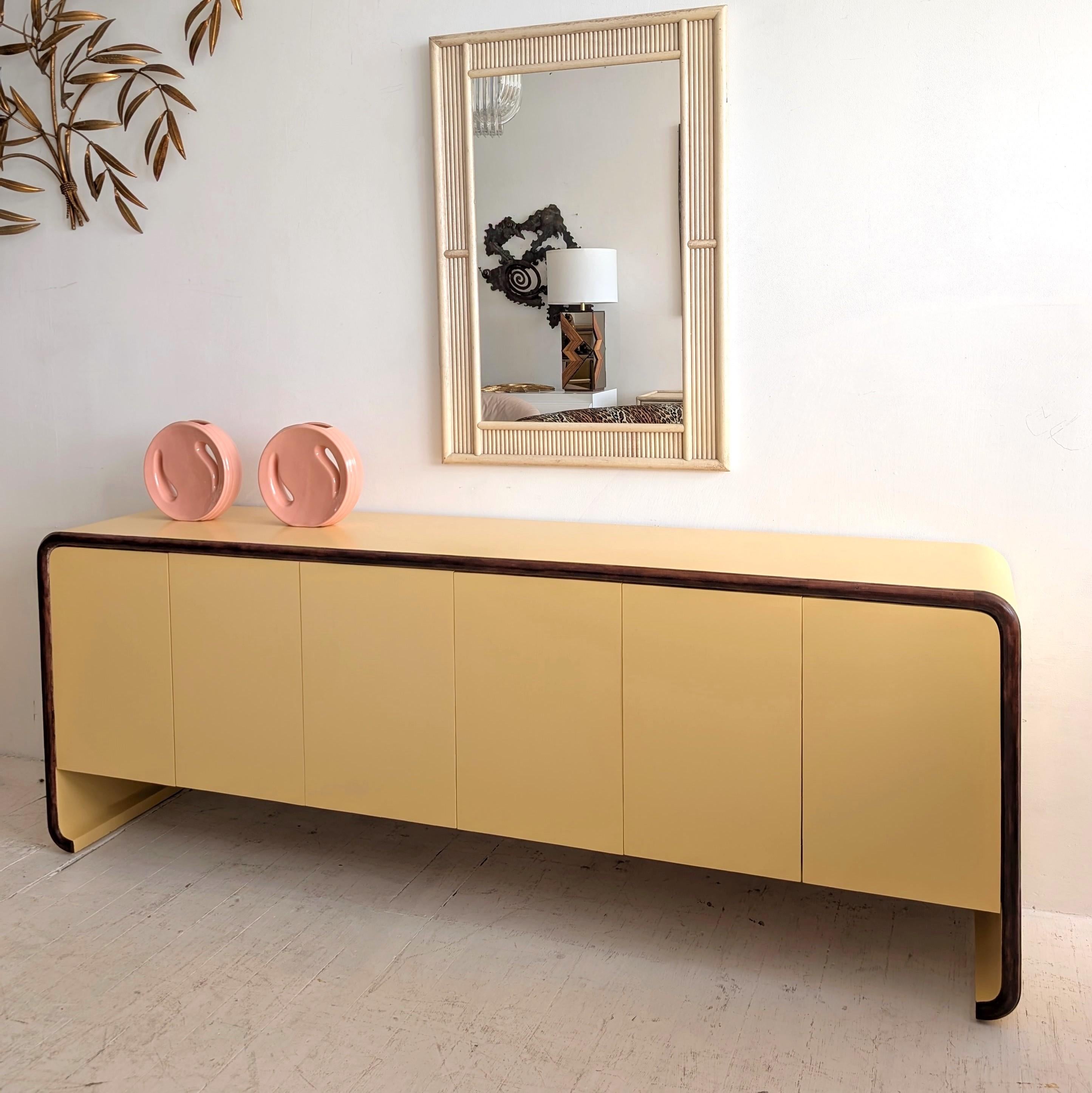 Postmoderno Credenza / credenza d'epoca in stile Karl Springer USA anni '80 in vendita