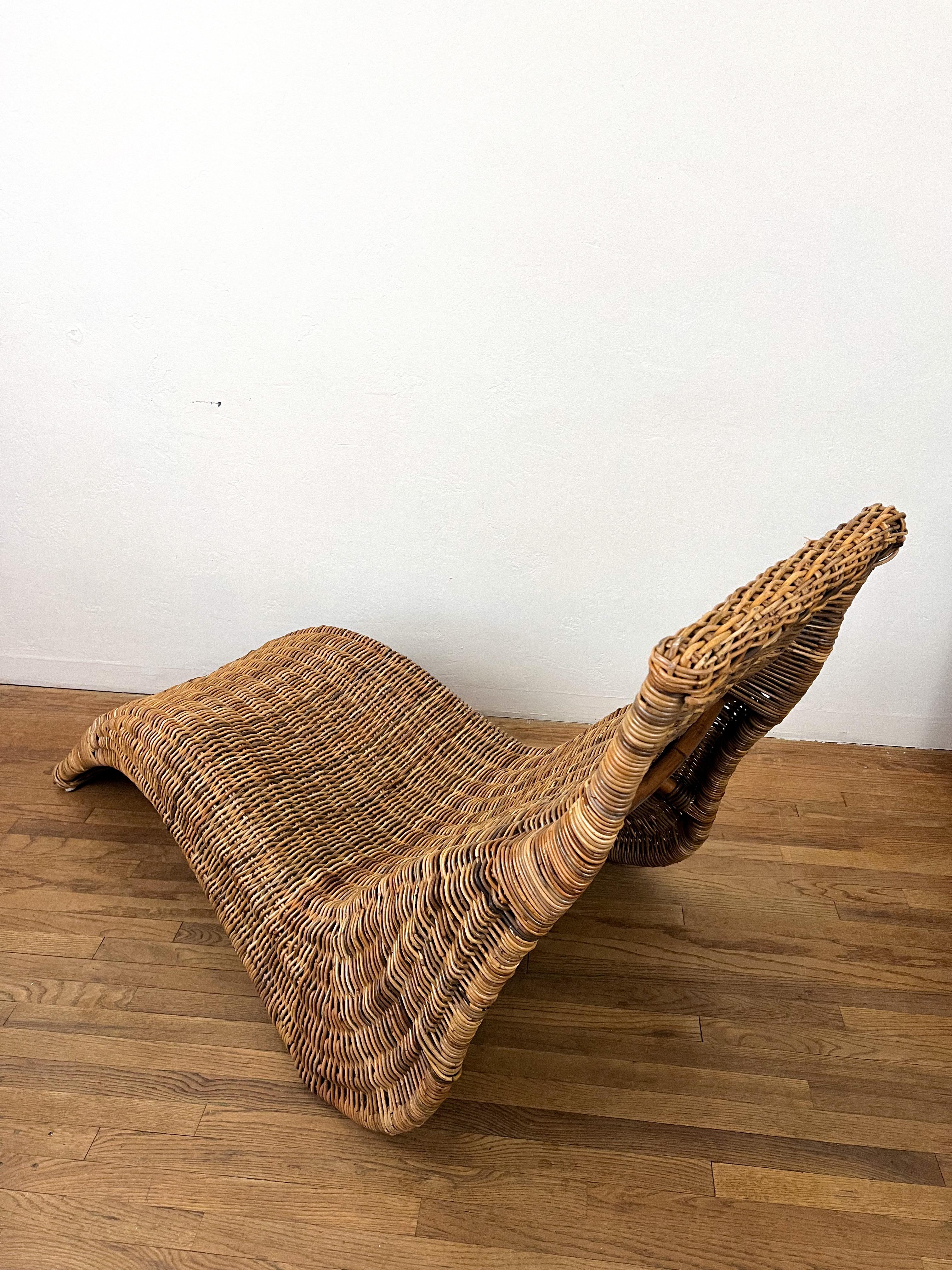 Sedia da salotto in vimini vintage 
