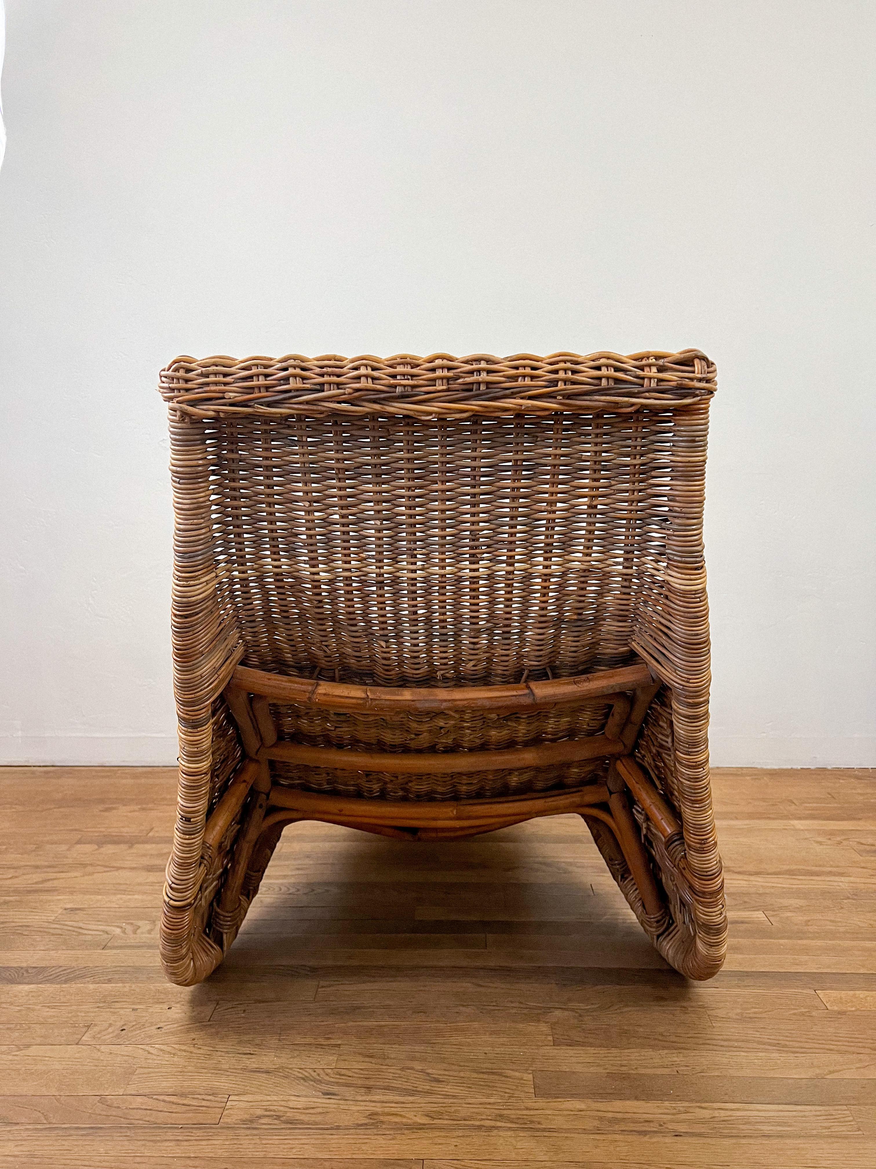 Sedia da salotto in vimini vintage 