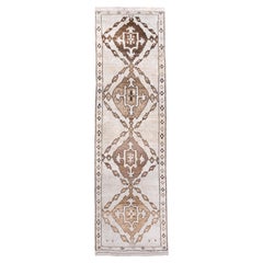 Tappeto Kars vintage con medaglione a diamante