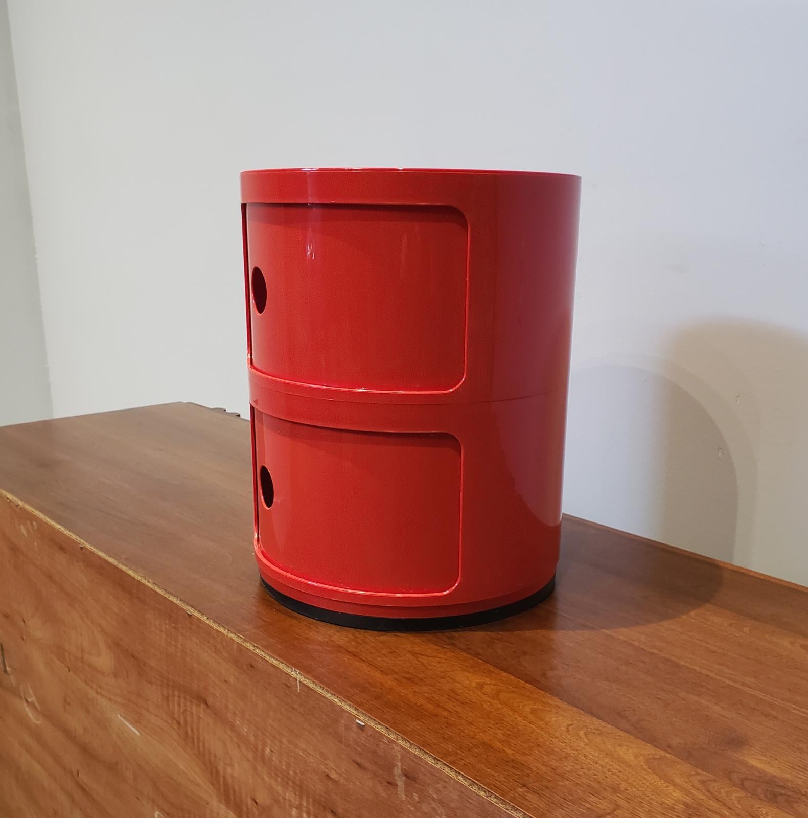 The Kartell Componibili Round Storage collection is a midcentury Classic that remains as practical and distinctive as ever. Designed by Anna Castelli Ferrieri, this light, modular storage system features individual circular components that may be
