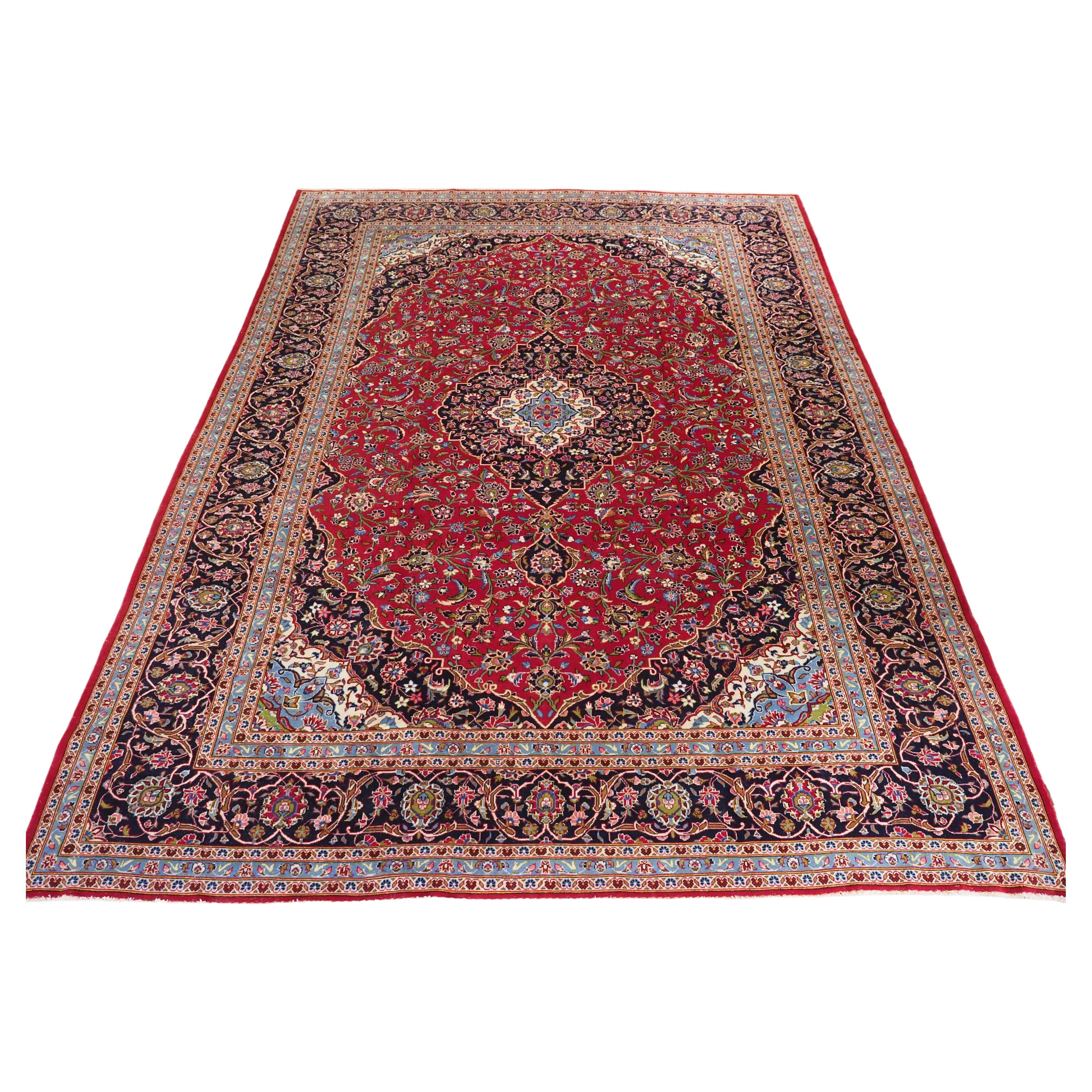 Vintage Kashan carpet of classic design and good colour.  Circa 1950.