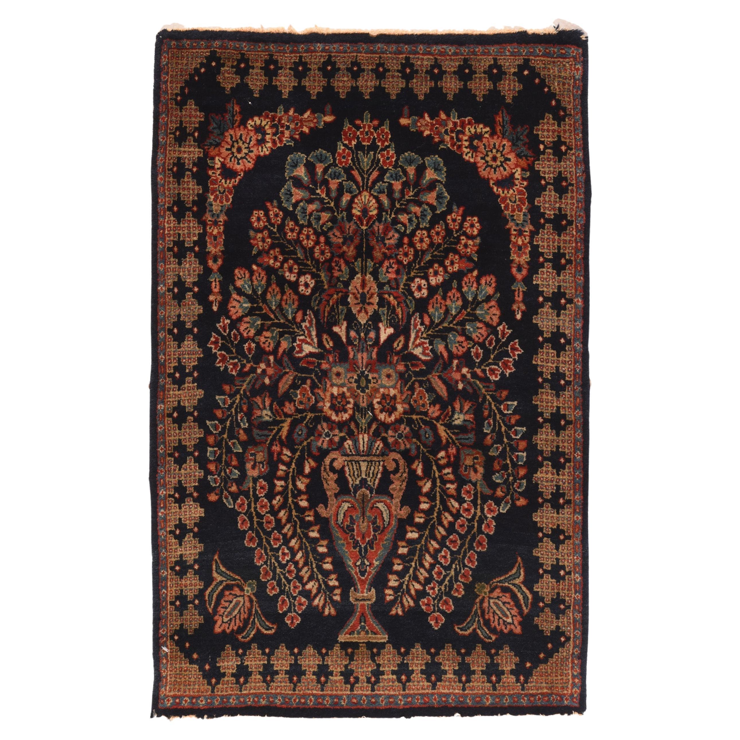 Fine tapis persan ancien Kashan 1'9'' x 2'10'' en vente