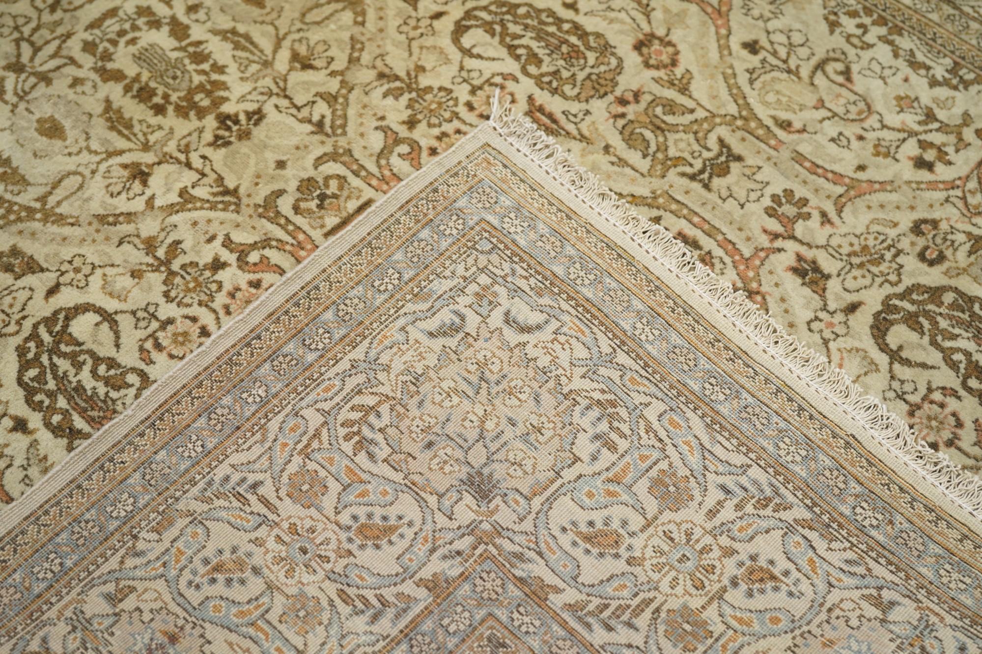 Persischer Kashan-Teppich im Vintage-Stil, 4'4'' x 6'9'' im Angebot 5