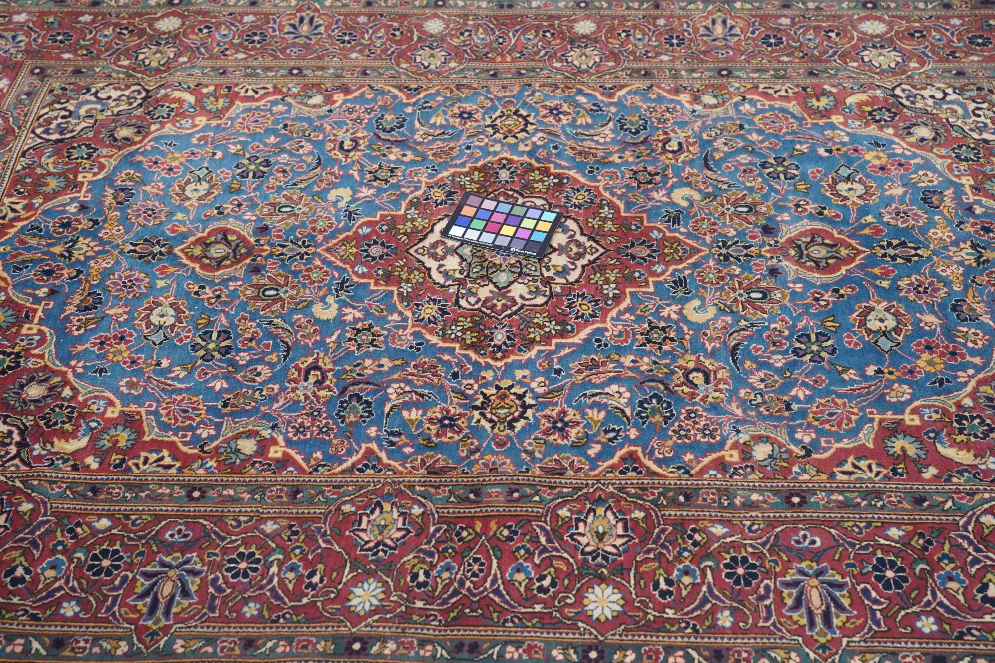 Vintage Persian Kashan Rug 4'7'' x 6'10'' For Sale 3