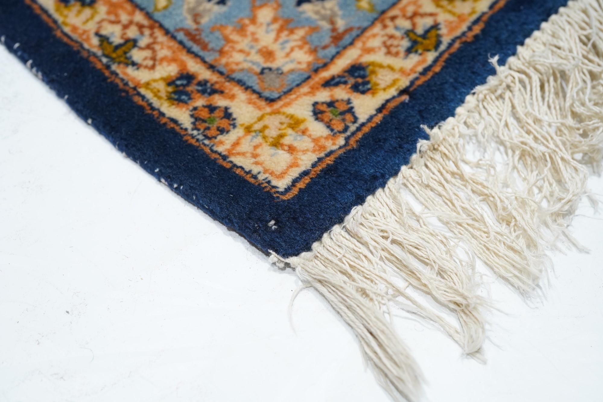 Persischer Kashan-Teppich im Vintage-Stil 7'1'' x 9'6'' im Zustand „Gut“ im Angebot in New York, NY