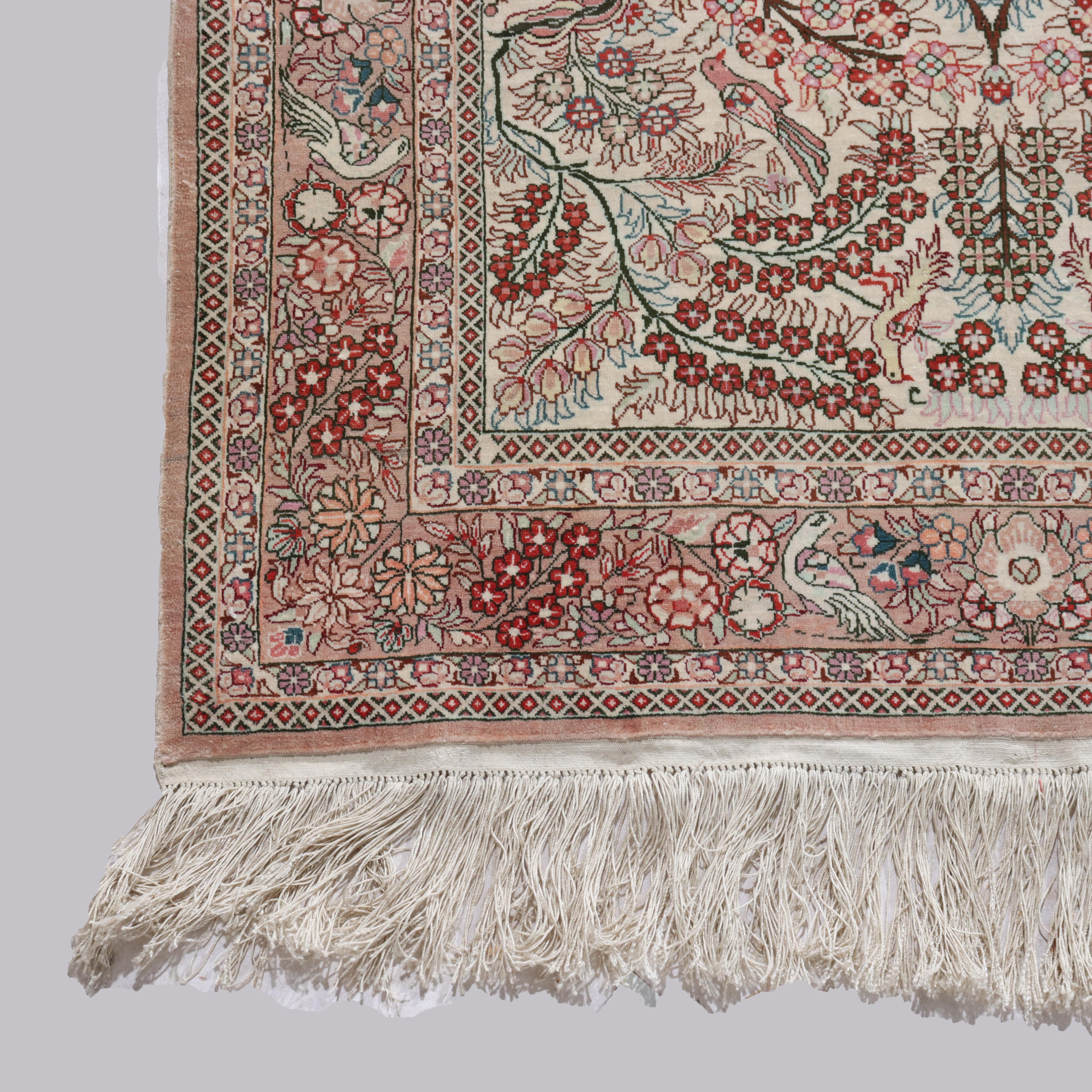 Seta Tappeto vintage in seta Kashan C1930 in vendita