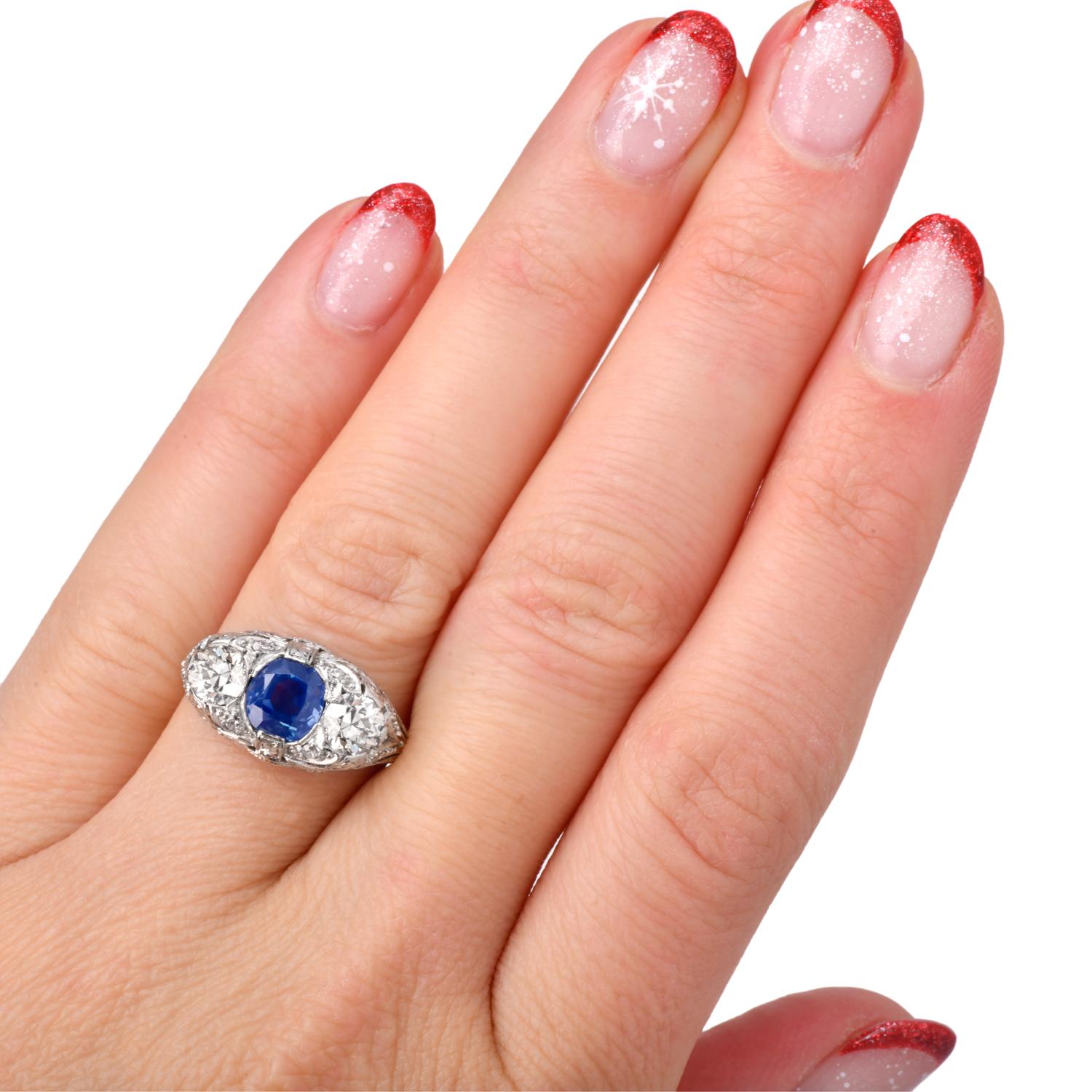 Vintage Kashmir No Heat Sapphire  Diamond Platinum Three Stone Ring For Sale 1